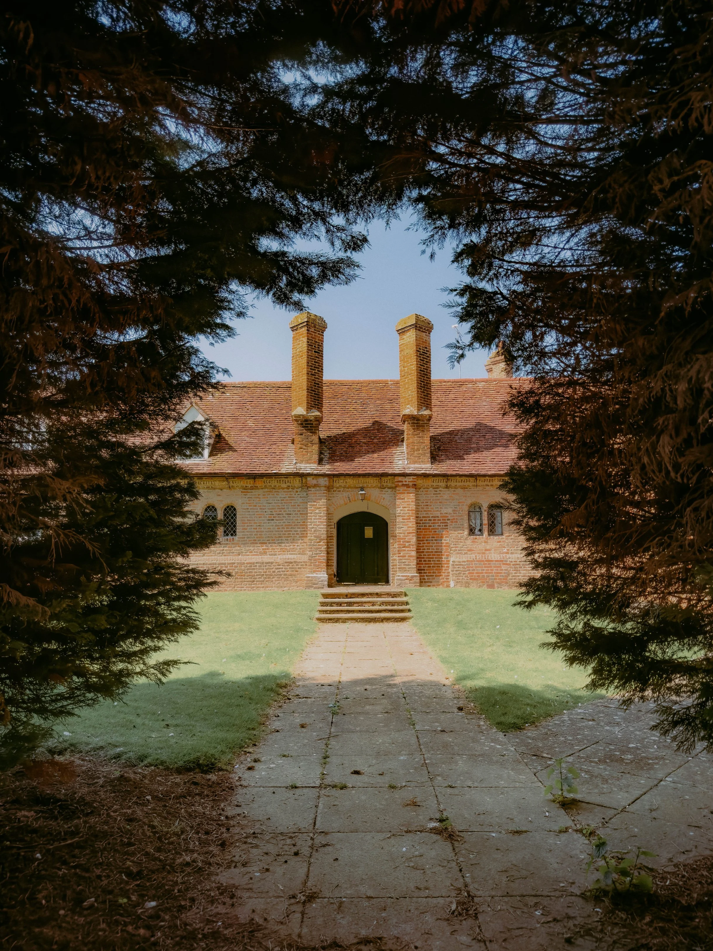 View%252Bof%252Bmain%252Bbuilding%252Bfrom%252BAbbey%252Bbarn-min.png