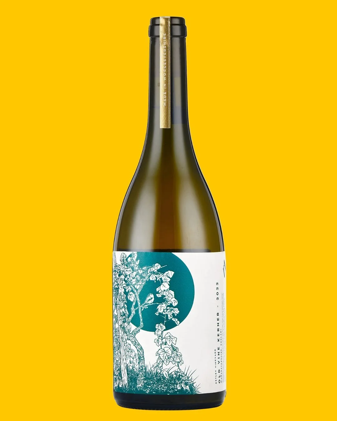 We&rsquo;re always keen to showcase the beautiful looking bottles of wine made by our friends @astleyvineyard in Worcestershire! 🙌😍🥂

And that&rsquo;s before you even get to the contents - their super-tasty range of really well-regarded wines whic