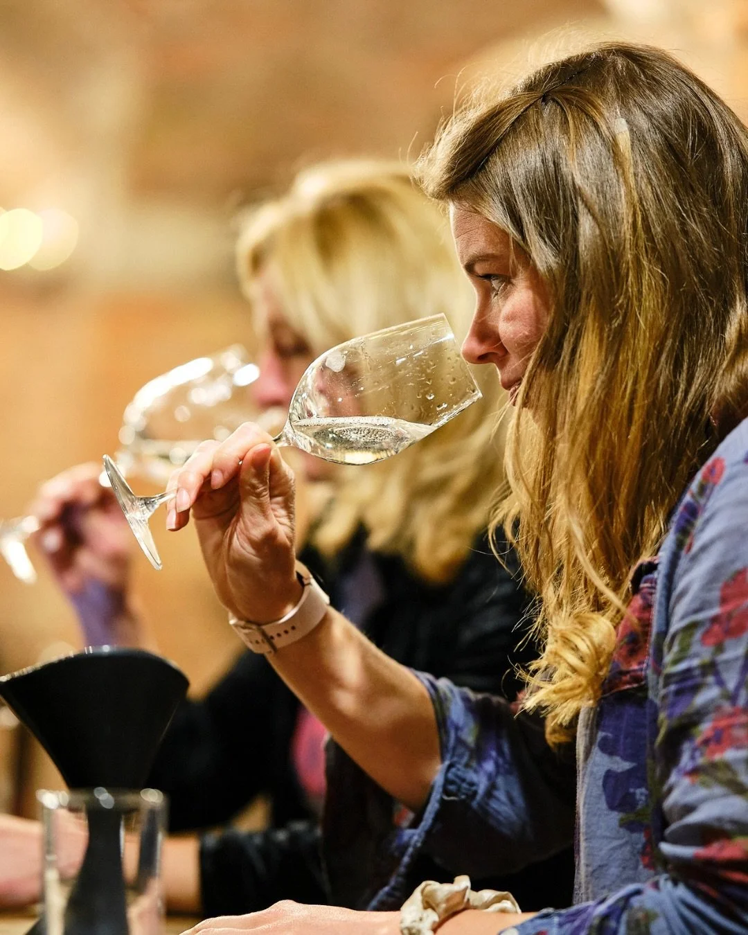 IEWA26 judging this year at @averys.wine went so, so well, thanks largely to the effort, ethos, attitude and expertise of our assembled team of judges 🙏🥂

We had six panels of four judges this year&hellip; each one ridiculously full of not only win