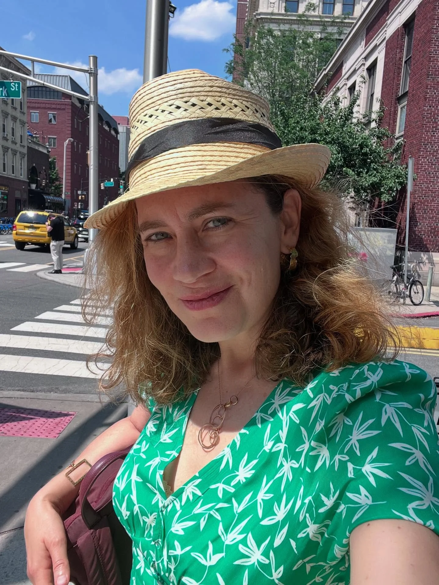 You already know how to achieve.
You already know how to push through.
You already know how to make things happen.

But do you remember how to receive?

How to flow?

How to let your body&rsquo;s wisdom guide your next move?
Do you remember the power