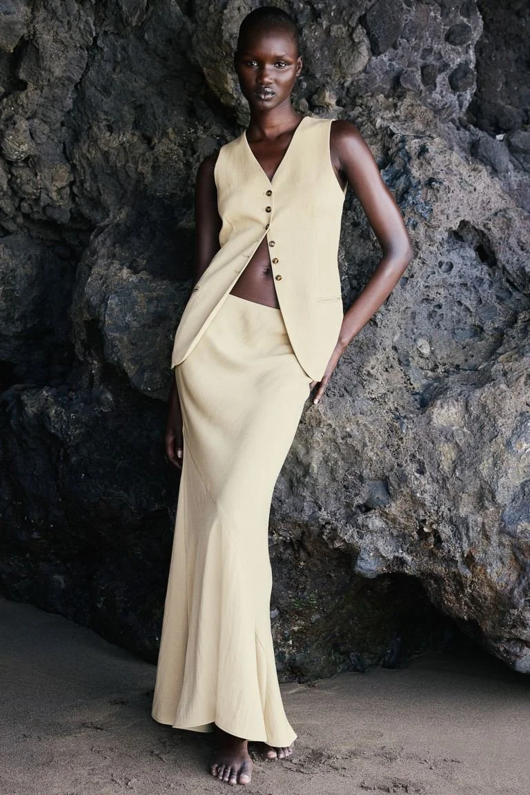 TRANSITIONAL FINDS FROM H&amp;M WE CANNOT GET ENOUGH OF