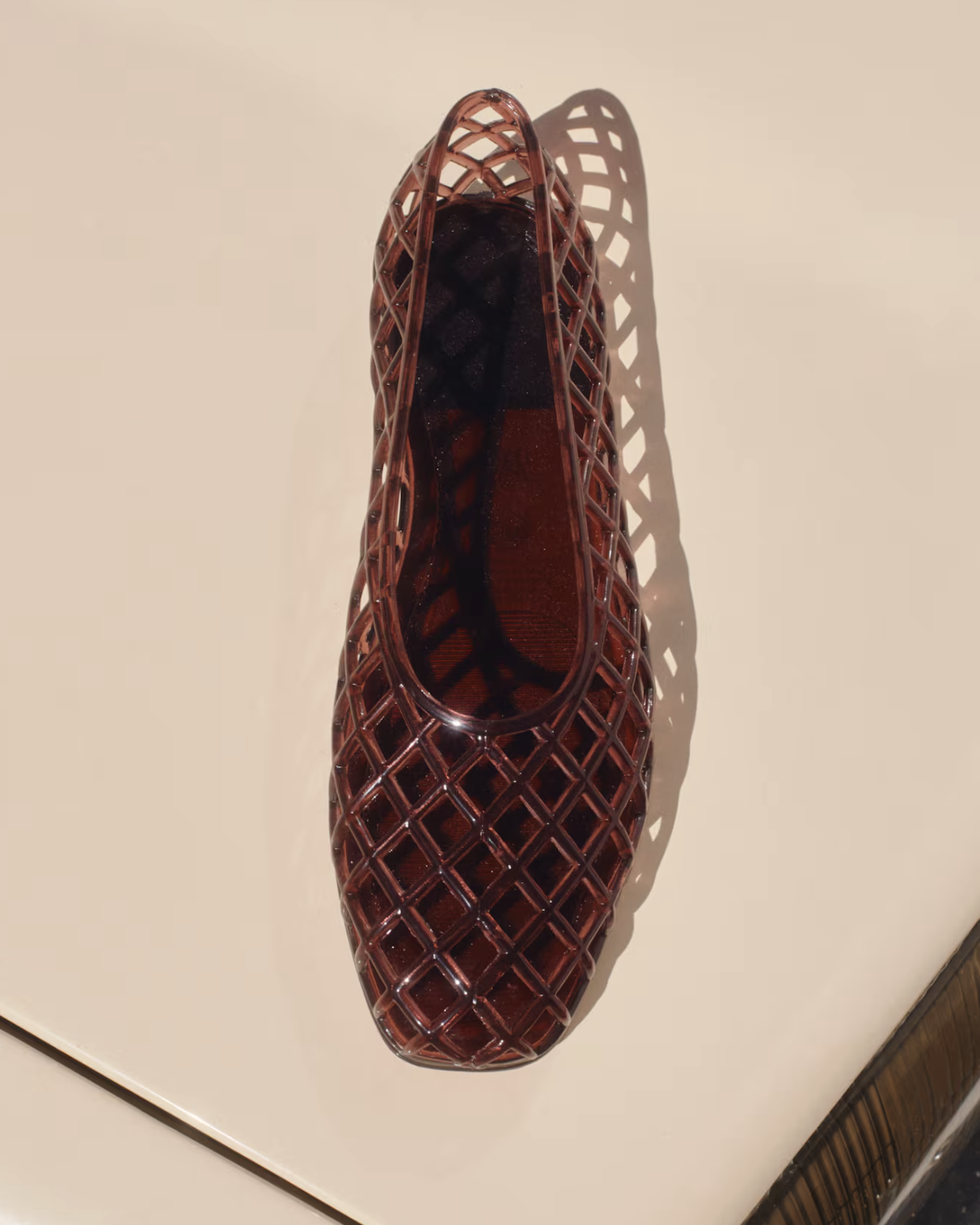 TREND SPOTLIGHT: JELLY SHOES