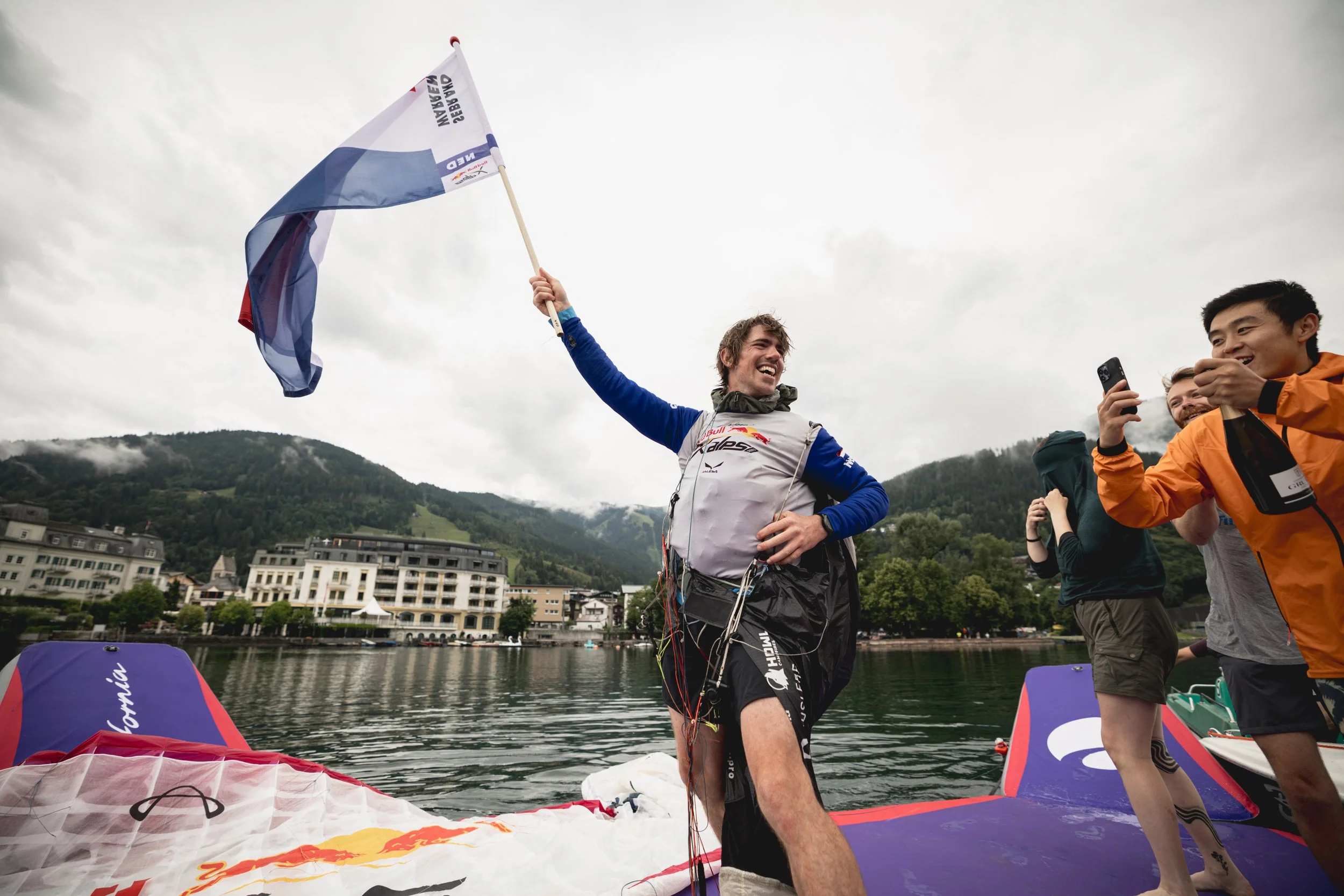 Agata CanonMarkii Red Bull X-Alps Zell am see Sebrand-5.jpg