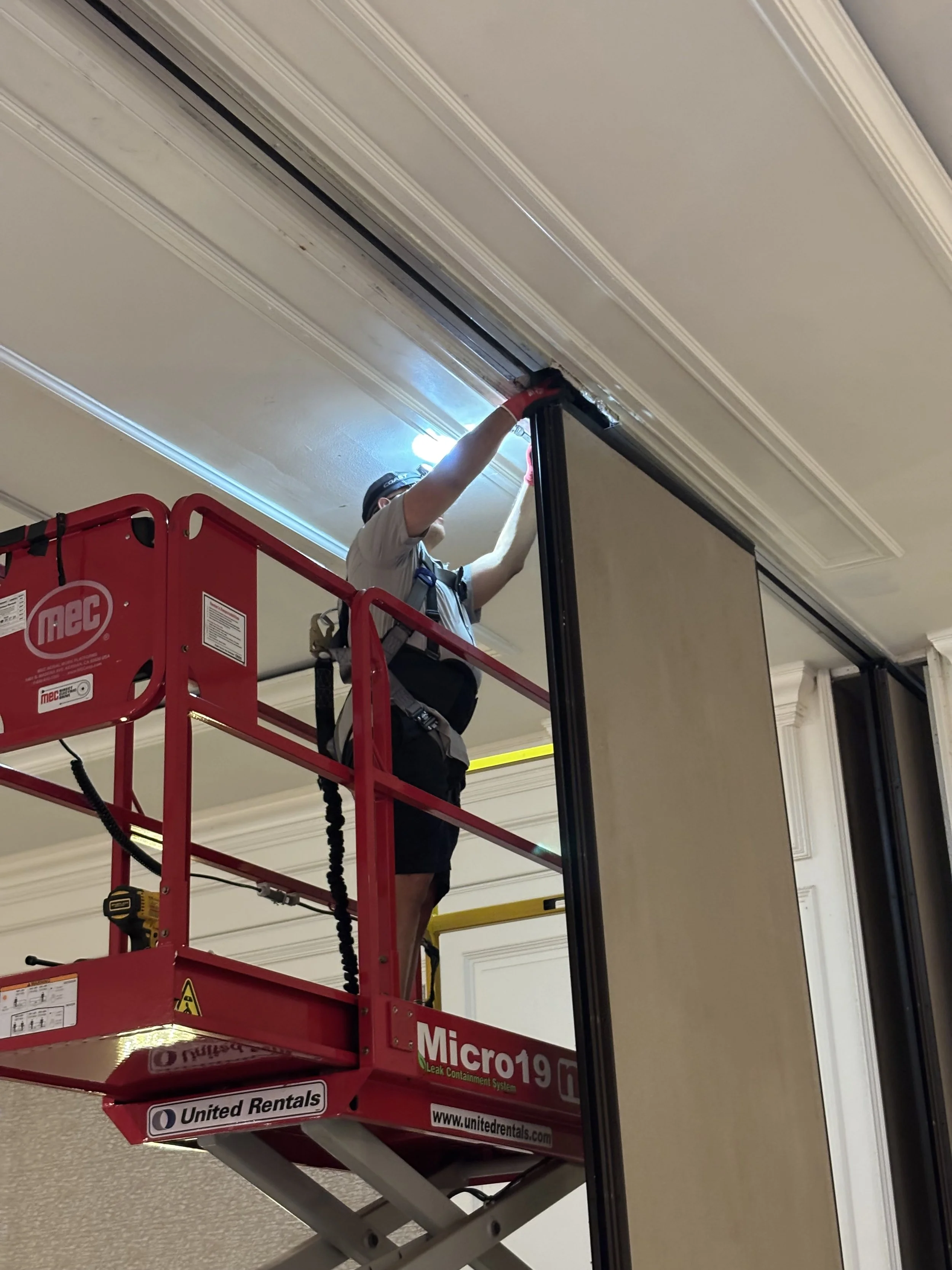 Operable partition repair service in progress