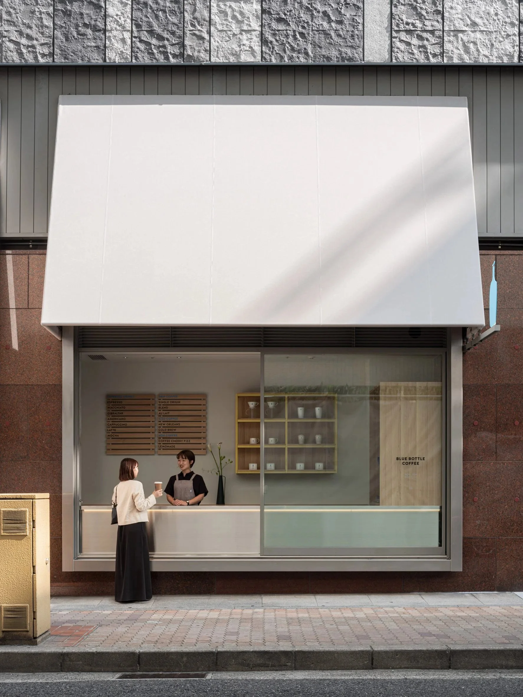 blue-bottle-coffee-shop-hankyu-kobe-by-keiji-ashizawa_dezeen_2364_col_4-scaled.jpg
