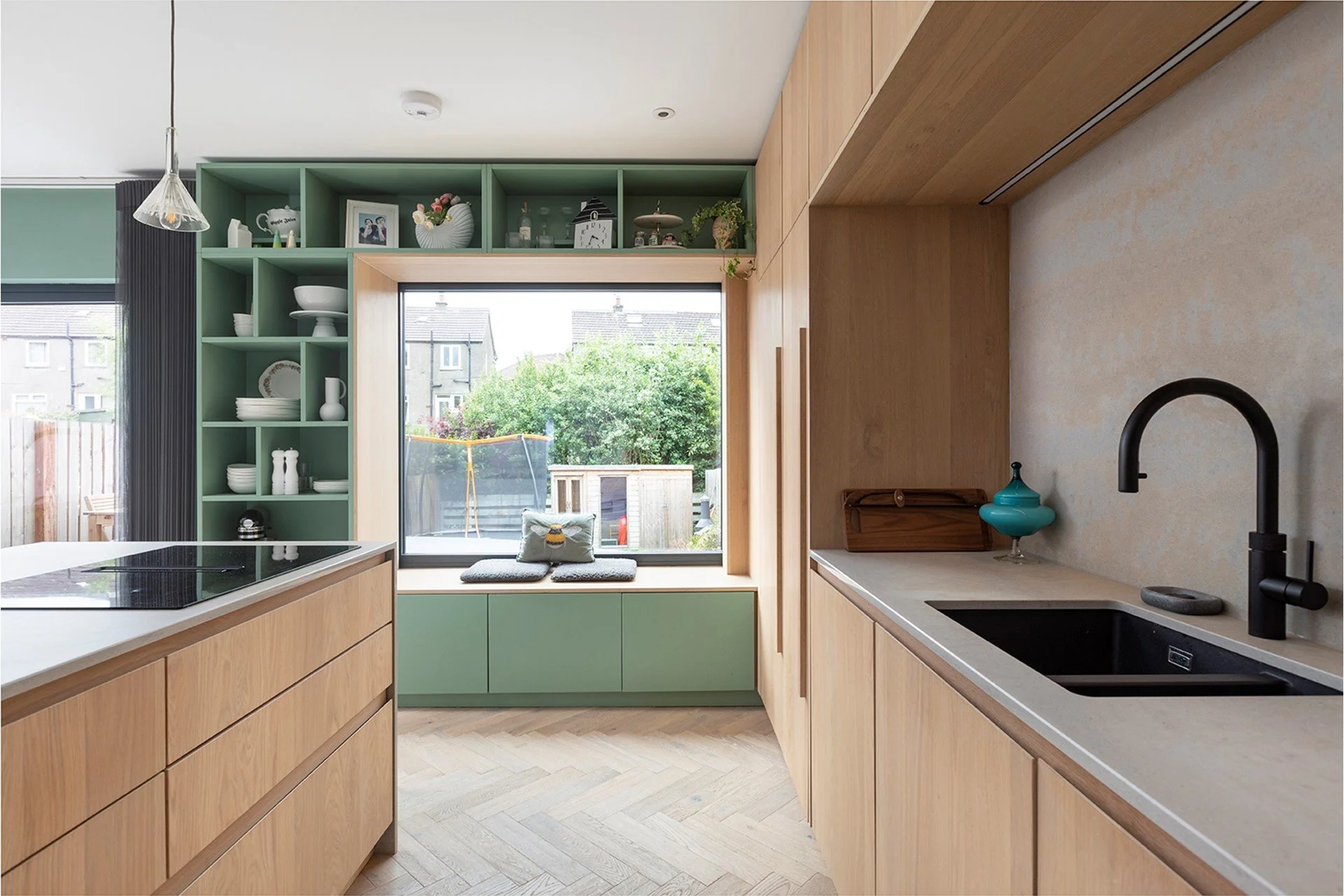 window-seat-kitchen.jpg