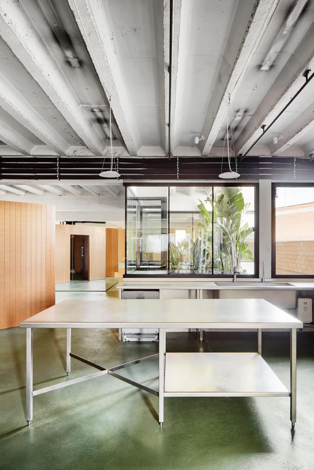 700m2 Apartment | The Radical Project