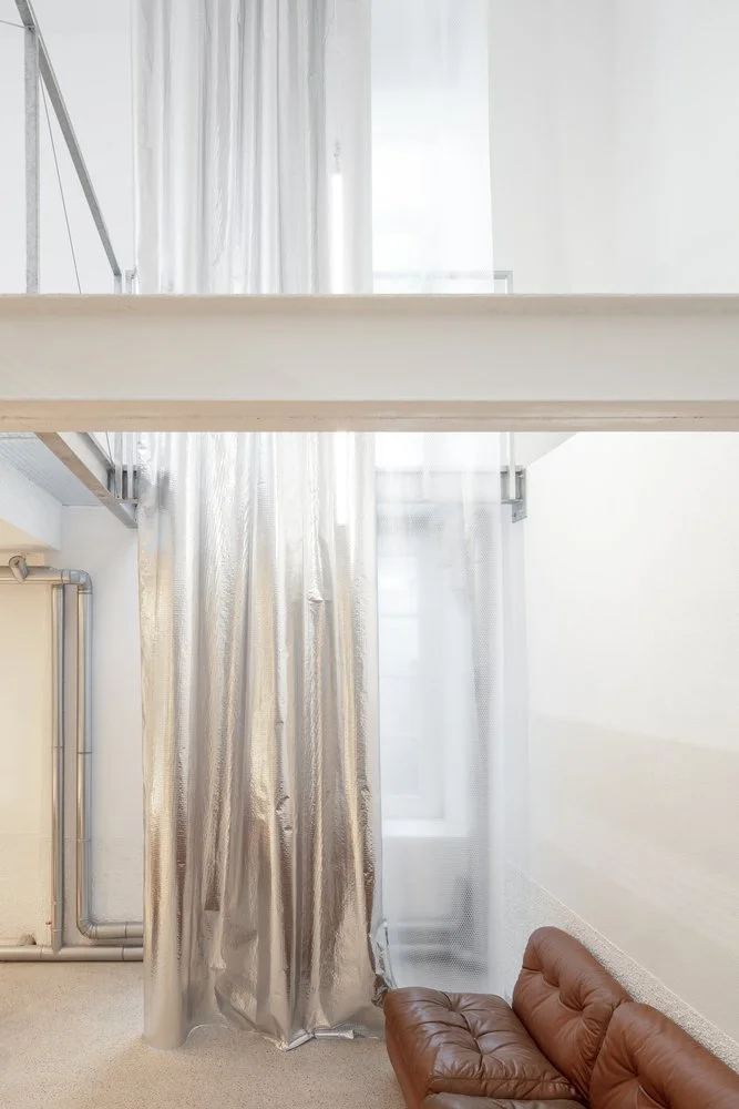office-with-silvercurtain-buero-wagner_27.jpg