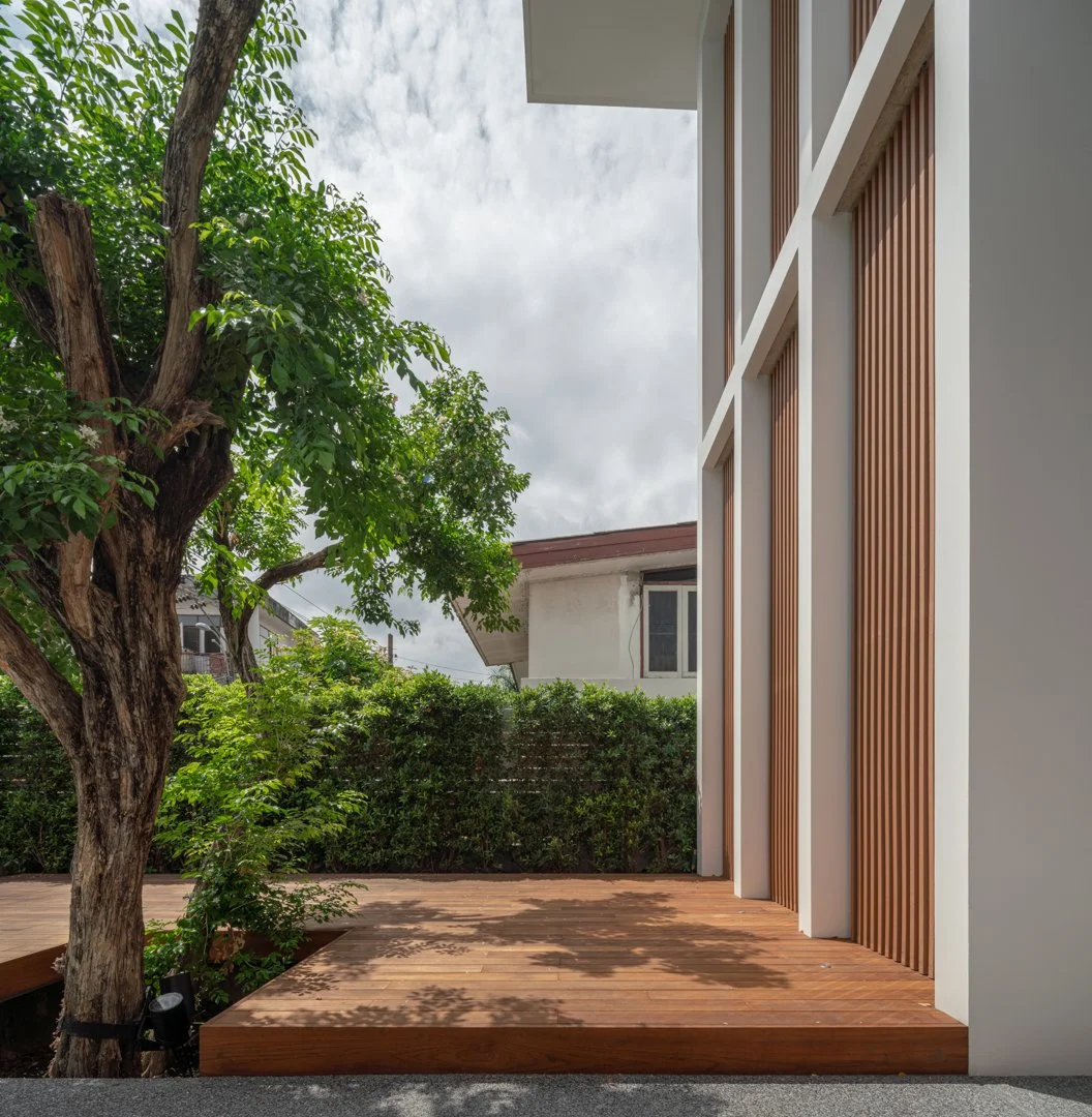 MSH_EXTERIOR_13.jpg