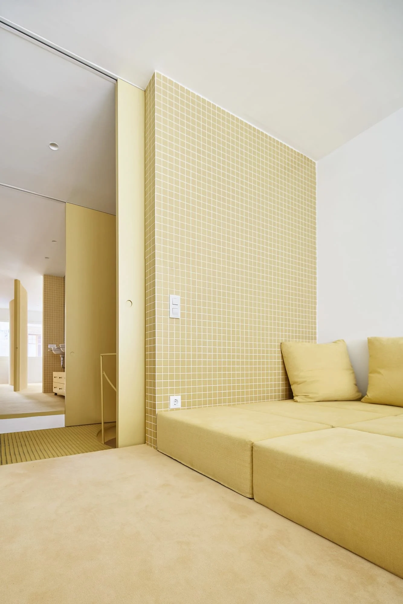 arquitectura-g-jose-hevia-duplex-in-sant-gervasi (1).jpg