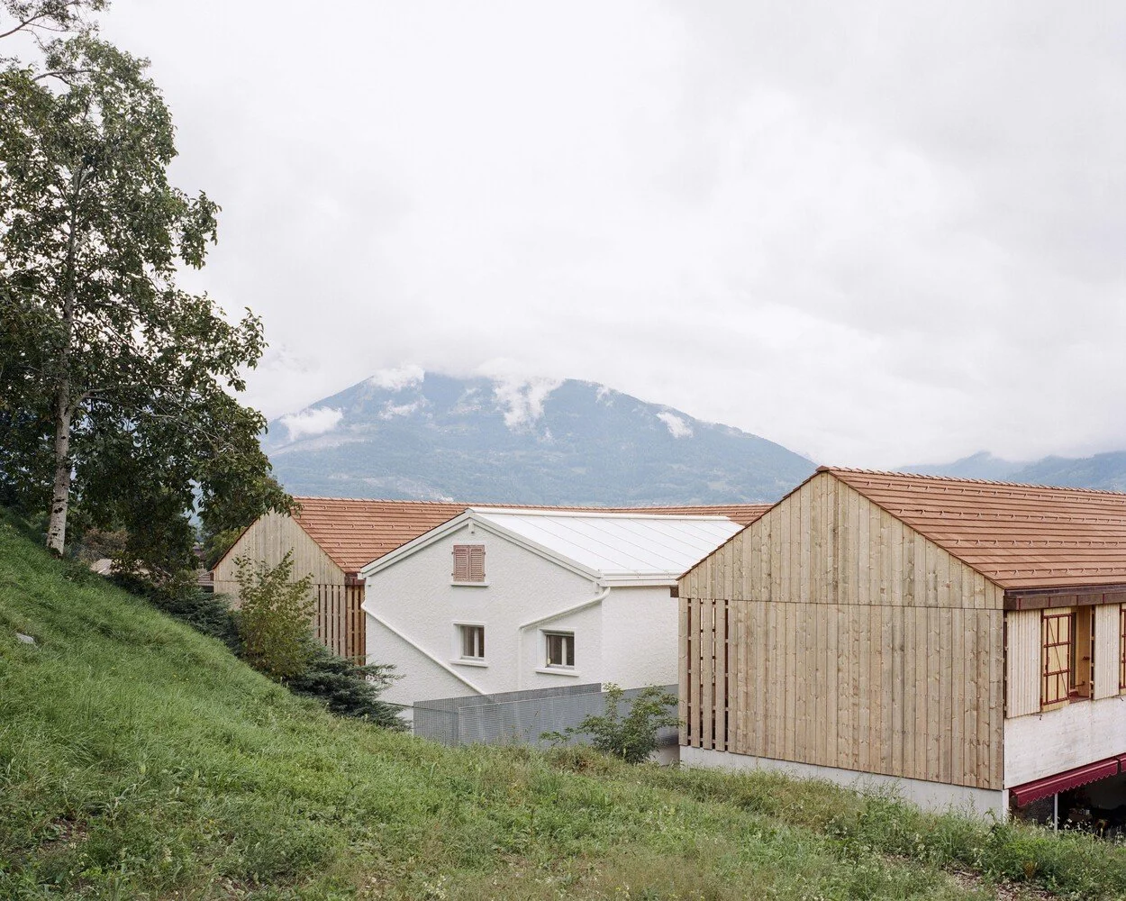 community-housing-in-villy-madeleine-architectes-plus-studio-francois-nantermod_3.jpg