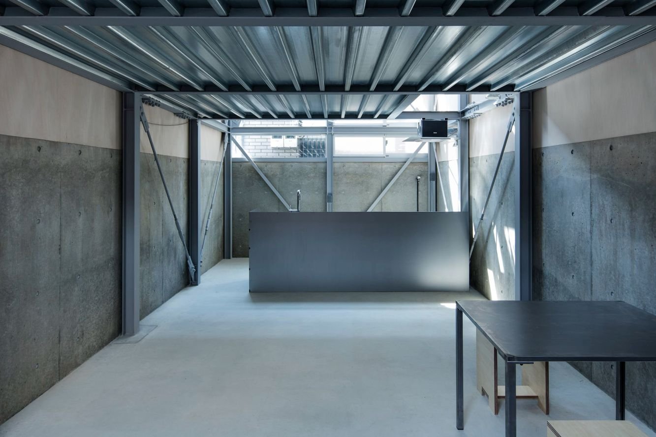 609bcecf319cf66464c6a5ff_thisispaper-jutaku-japan-house-ebisu-no-ie-tetsuo-yamaji-architects-07.jpg