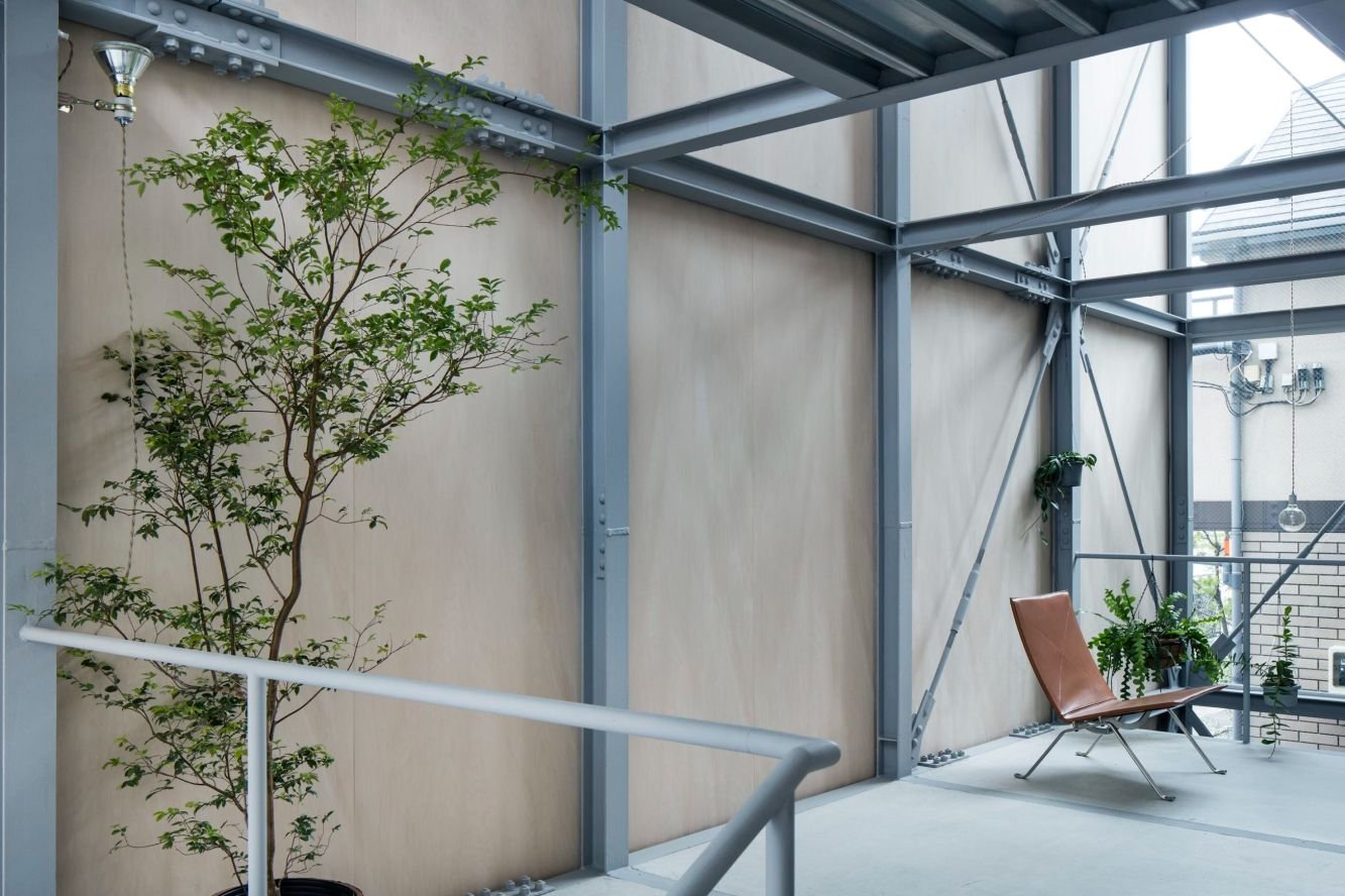 609bcecff9e390d20b259372_thisispaper-jutaku-japan-house-ebisu-no-ie-tetsuo-yamaji-architects-09.jpg