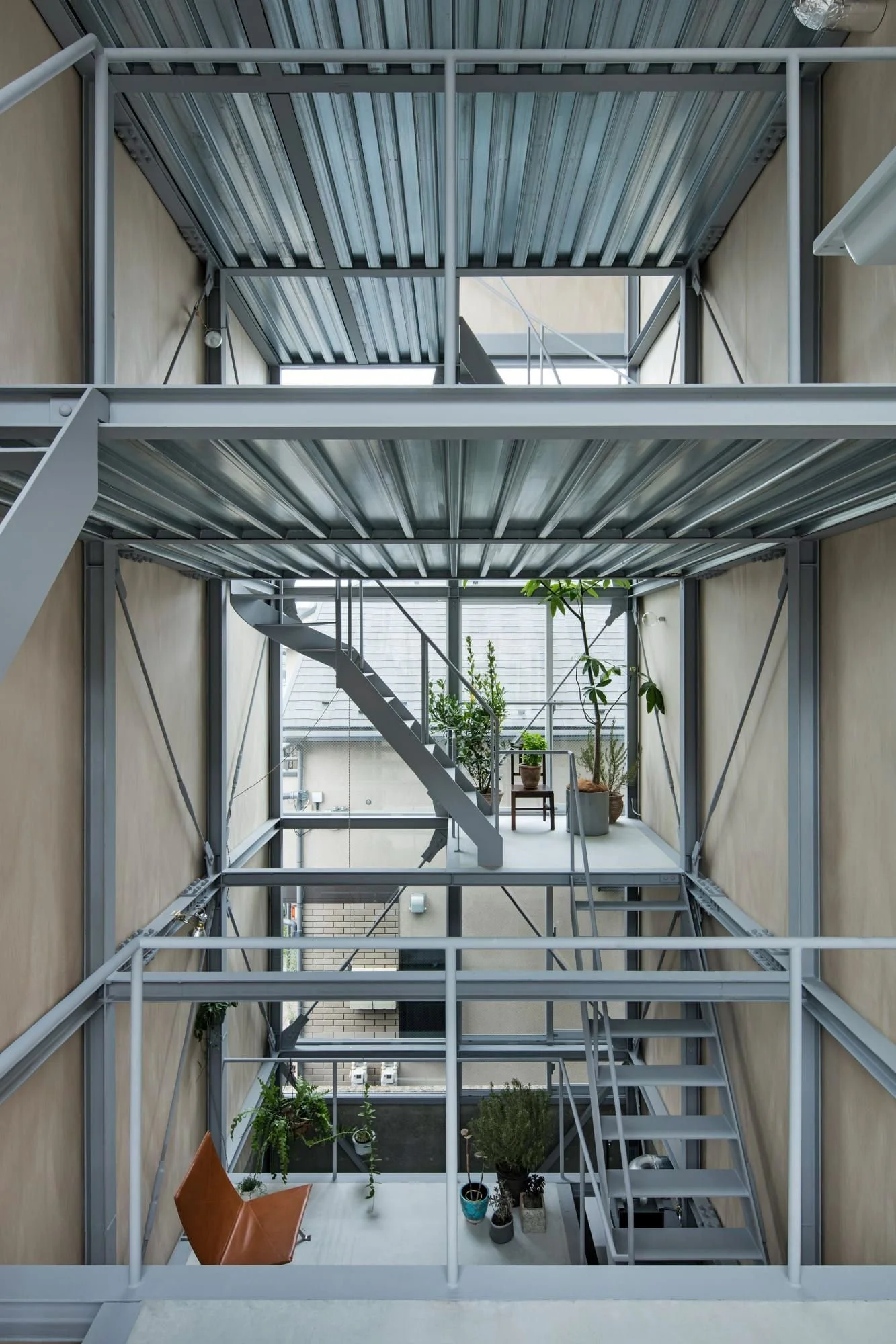 609bced1c524196fc8f11bc0_thisispaper-jutaku-japan-house-ebisu-no-ie-tetsuo-yamaji-architects-02.jpg