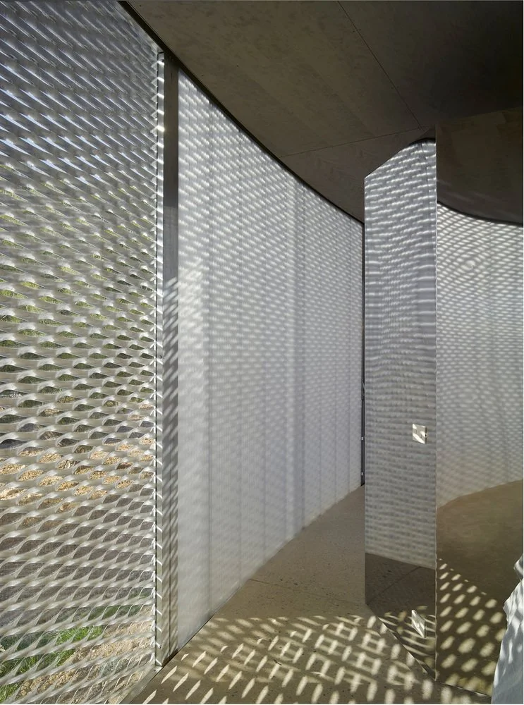 BP_OFFICE_KGDVS_SOLO_9_SRGB_WEB_.jpg