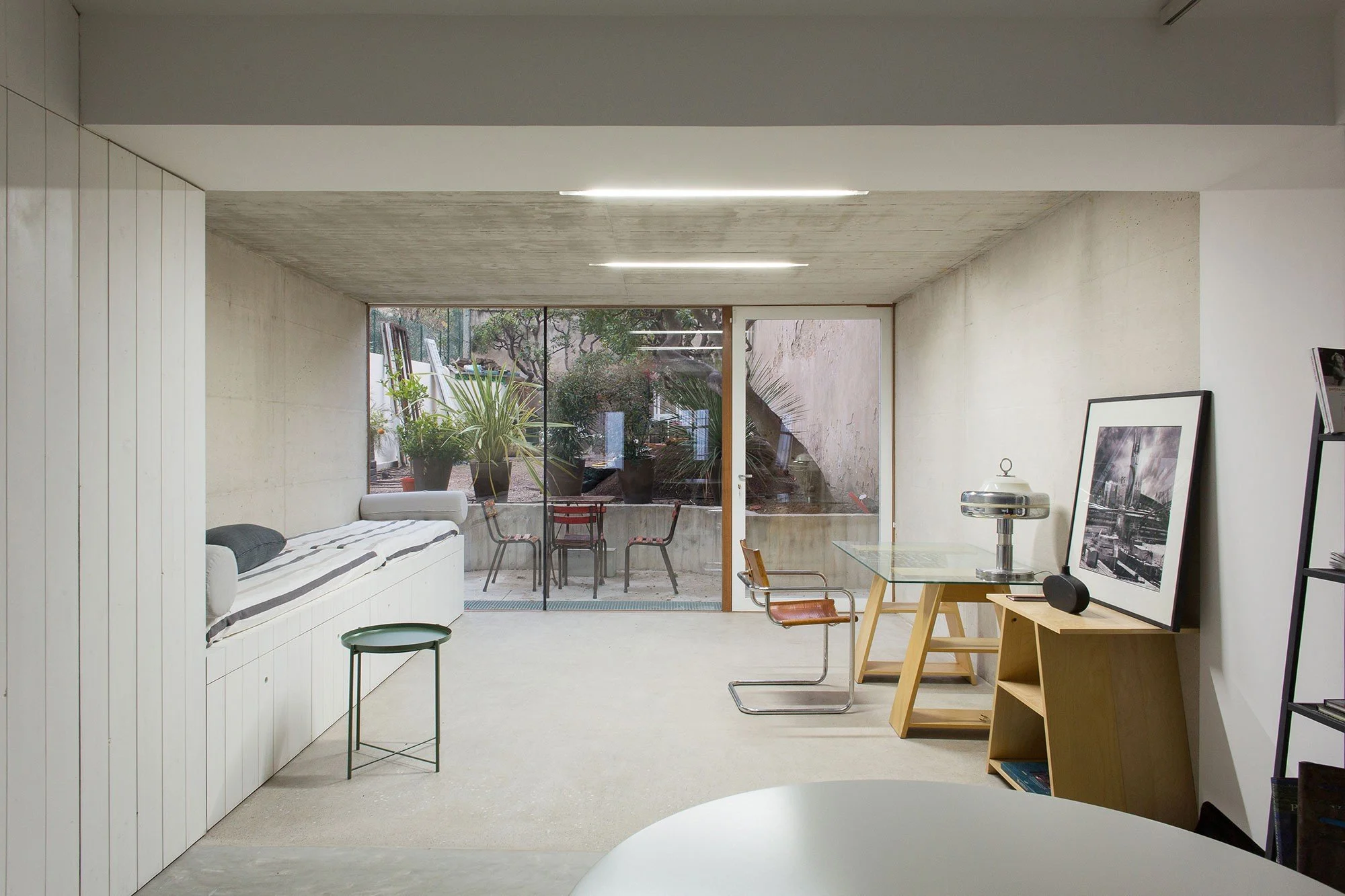 NP2F-190-MaisonKennedy-photo-07-6i7vrlz3bhyokw53b7njjdhprnp5w04k72dwtmdni8e.jpg
