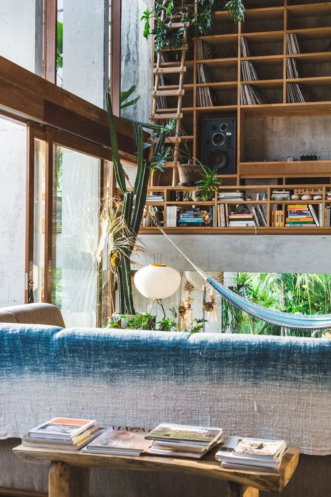 Dan_Mitchell_Residence_-_Living_Room_(4_of_13).jpg