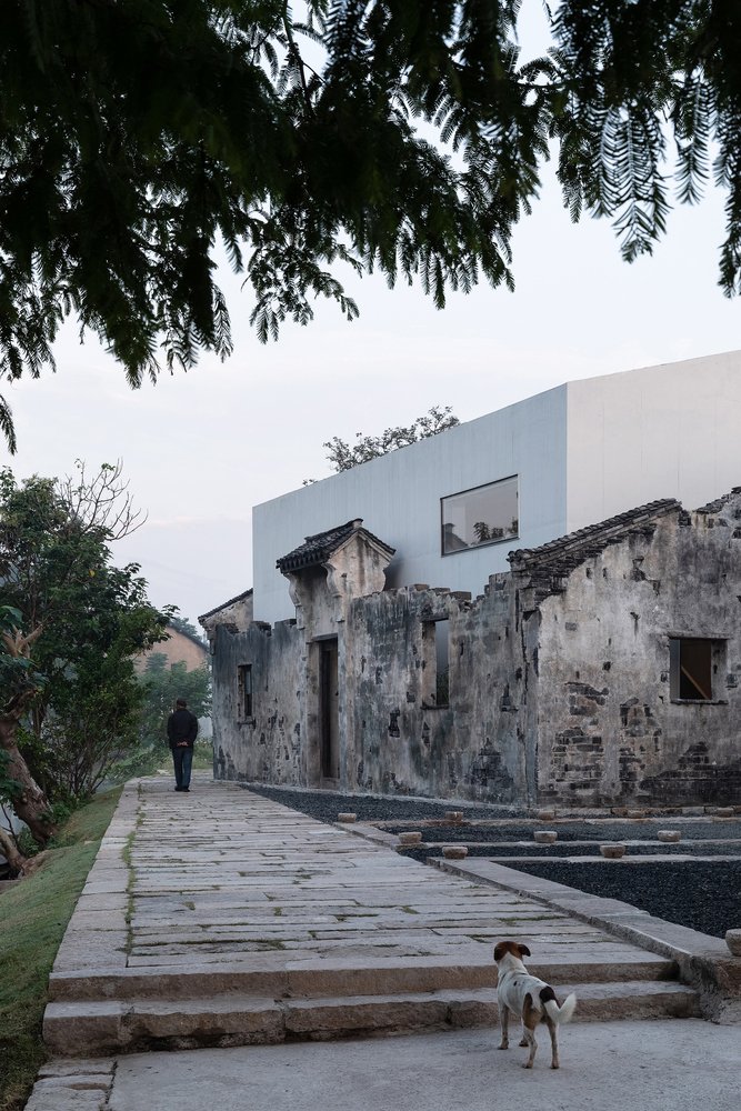 08_场地东南侧_The_east-south_side_of_the_site【重点图】☆.jpg