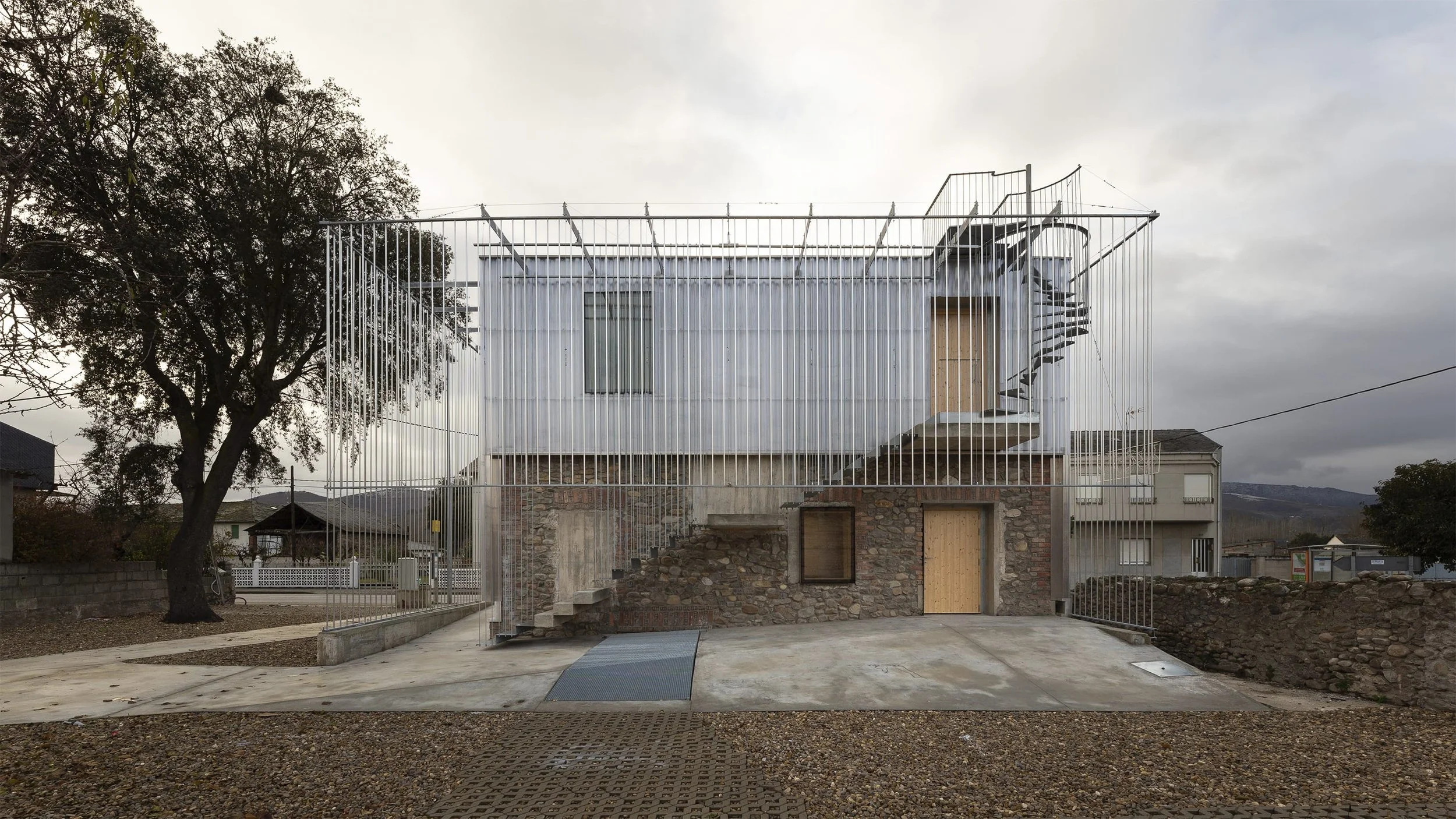 mcvr-arquitectos-adrian-capelo-cruz-aa308-coworking-office (3).jpg