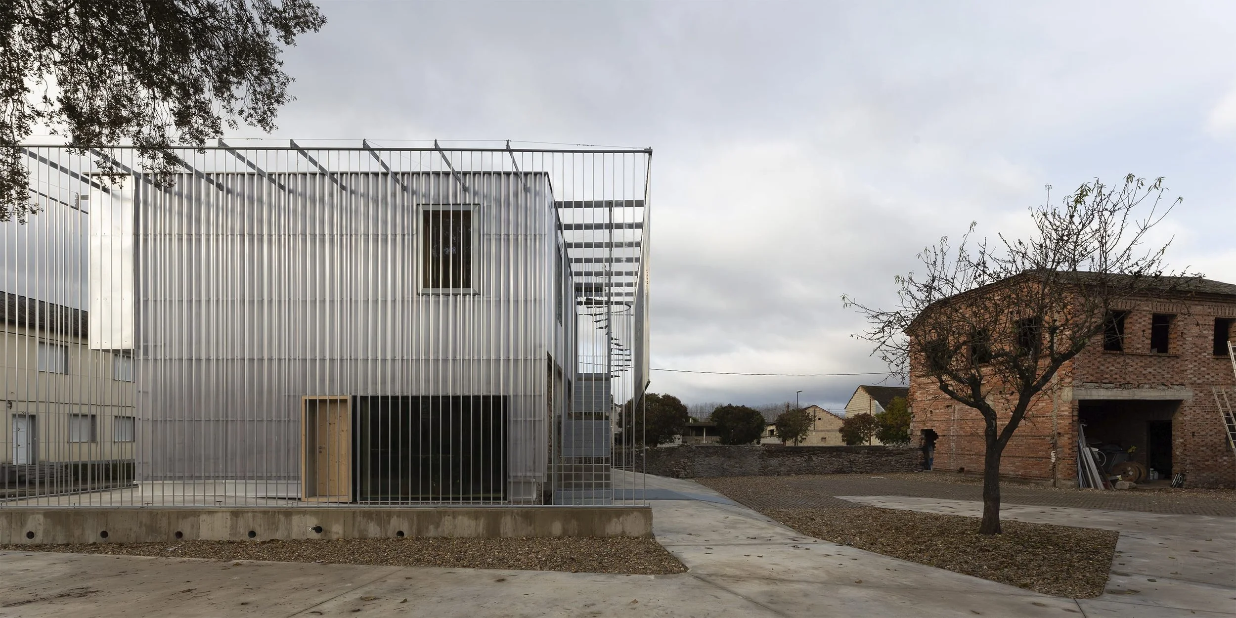 mcvr-arquitectos-adrian-capelo-cruz-aa308-coworking-office (4).jpg