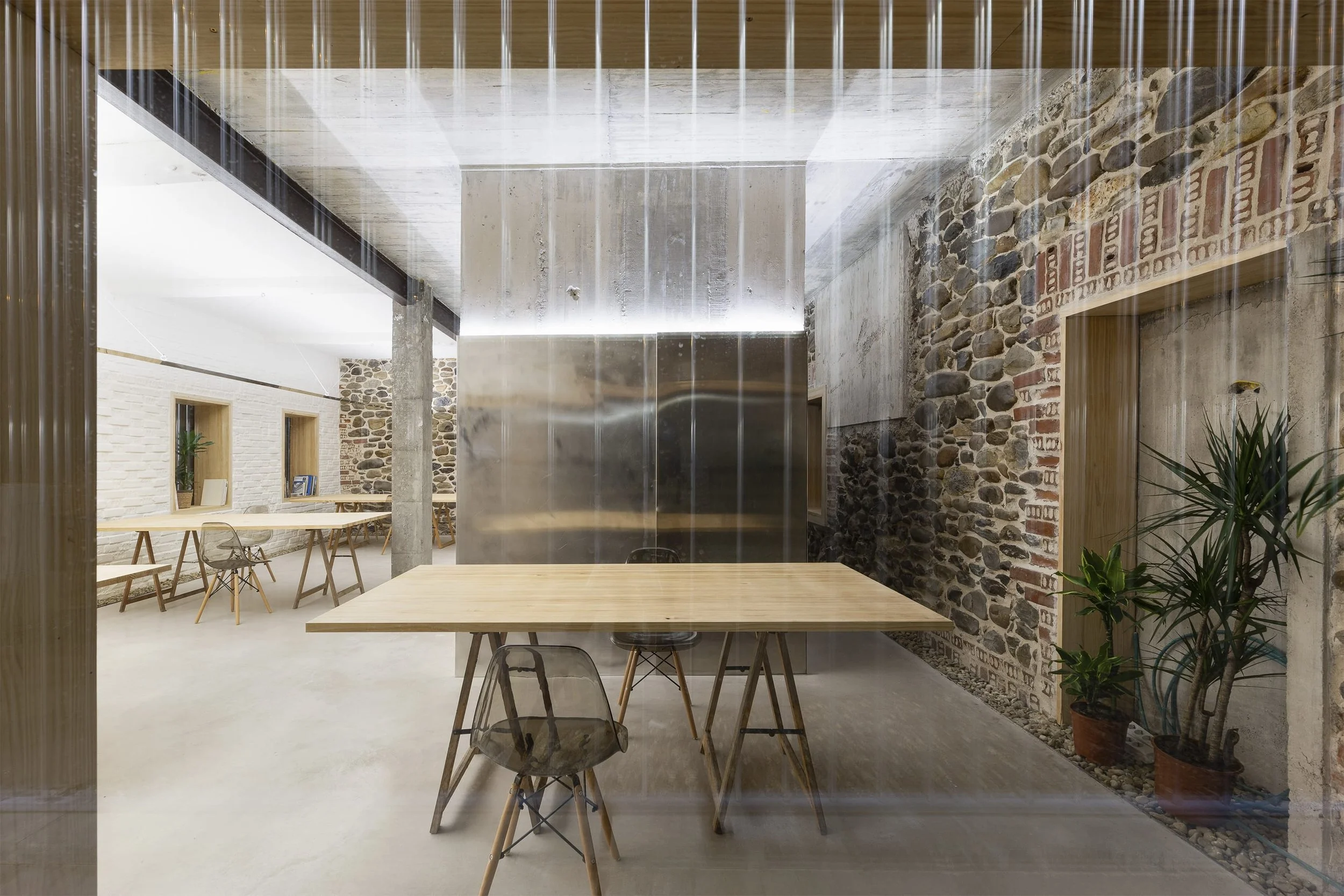 mcvr-arquitectos-adrian-capelo-cruz-aa308-coworking-office (12).jpg