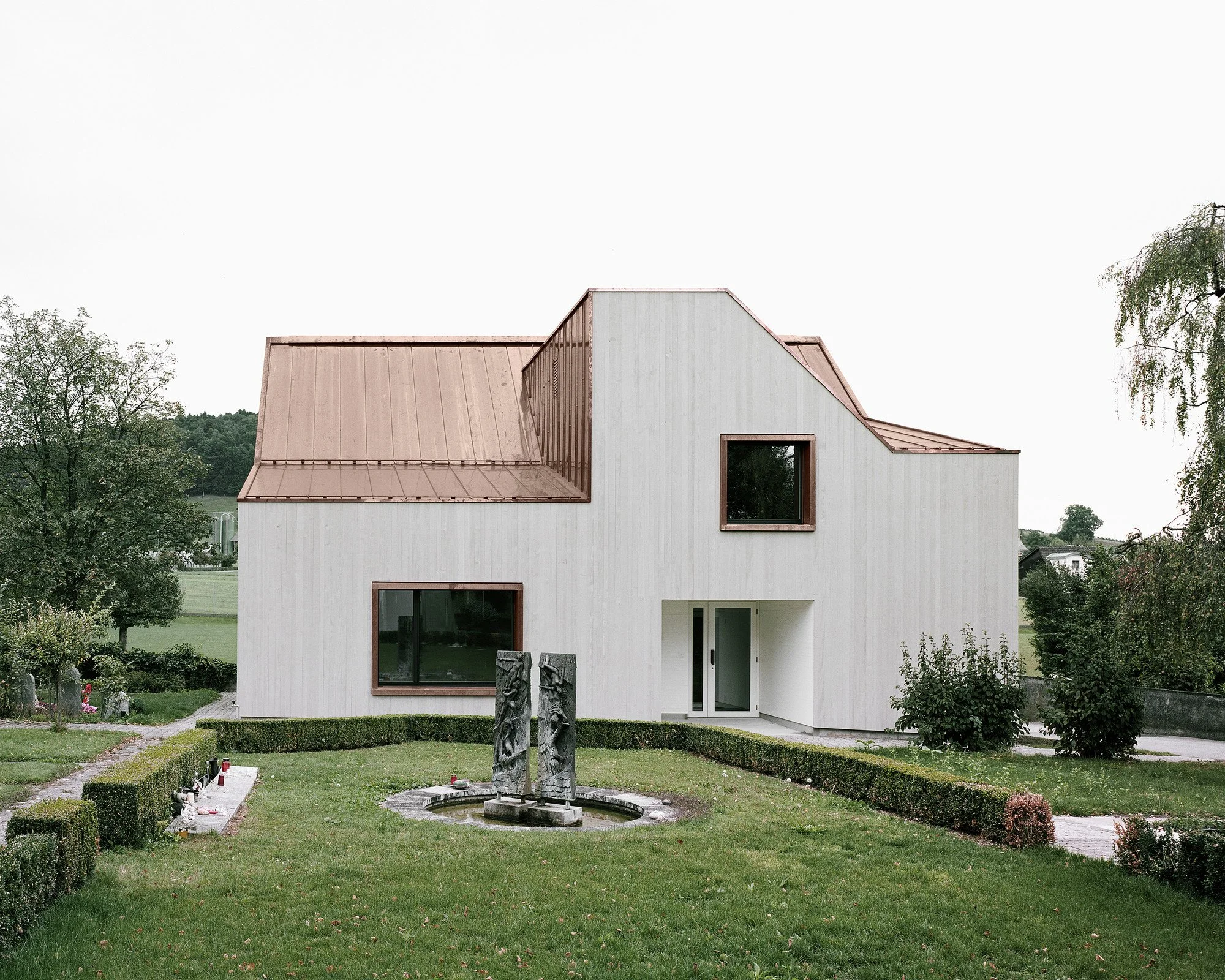 kige_13_fassade_nord_eingang_unverwittert.jpg
