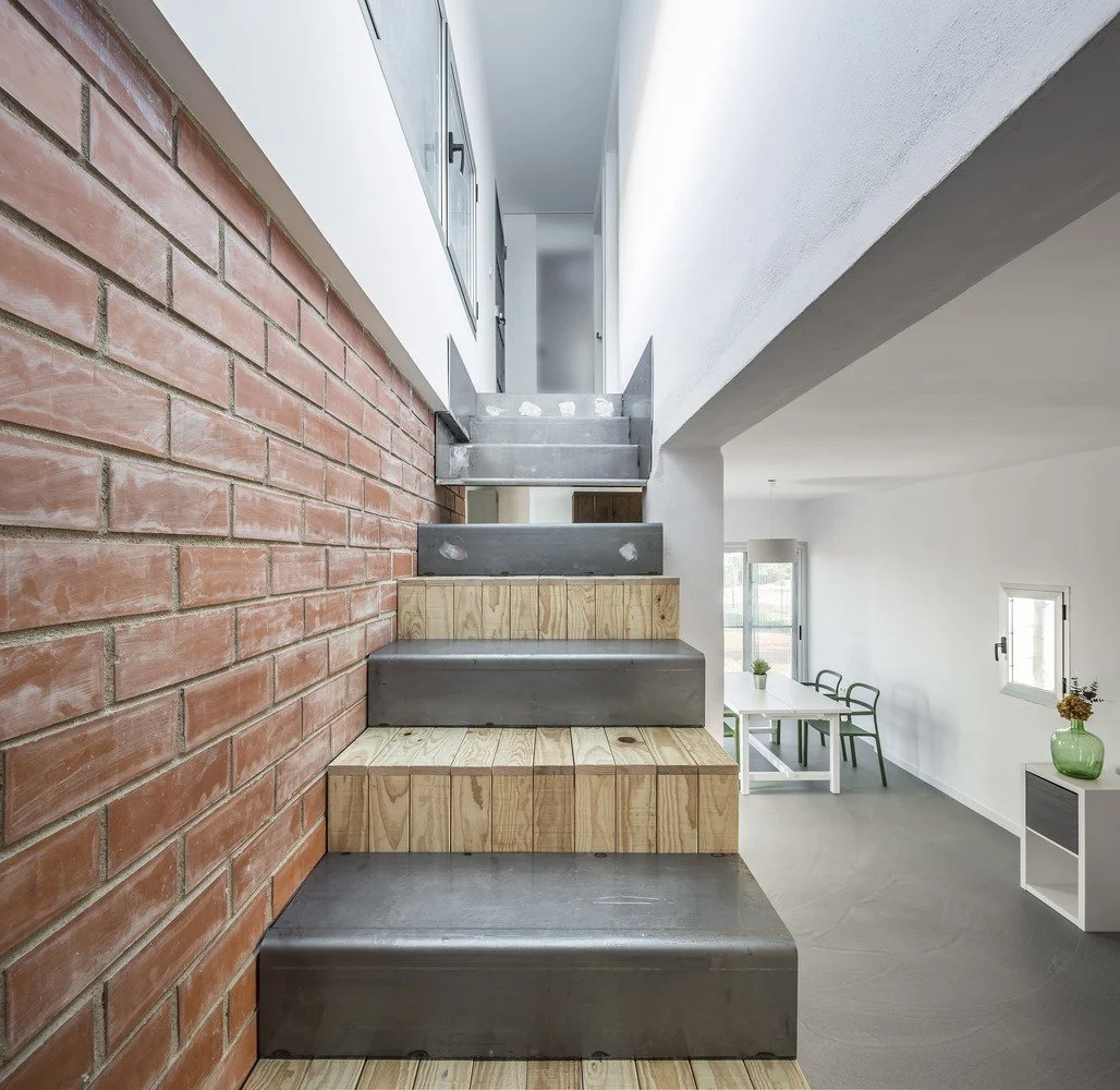 11_la_caseta_escaleras_-_Pic_by_German_Cabo.jpg