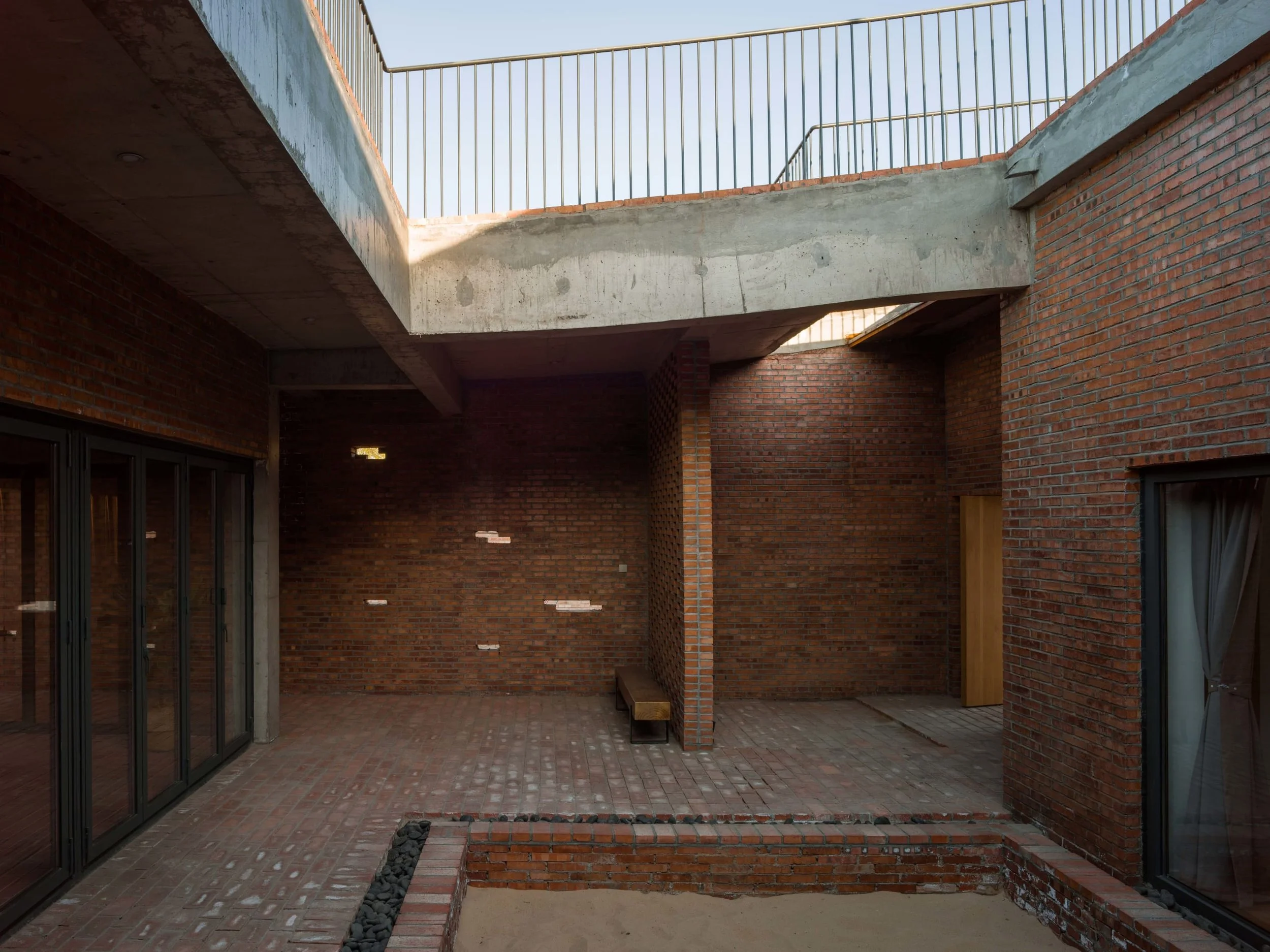 wee-studio-zhu-yumeng-sun-haiting-zhan-yuan-courtyard-house-for-gazing (3).jpg