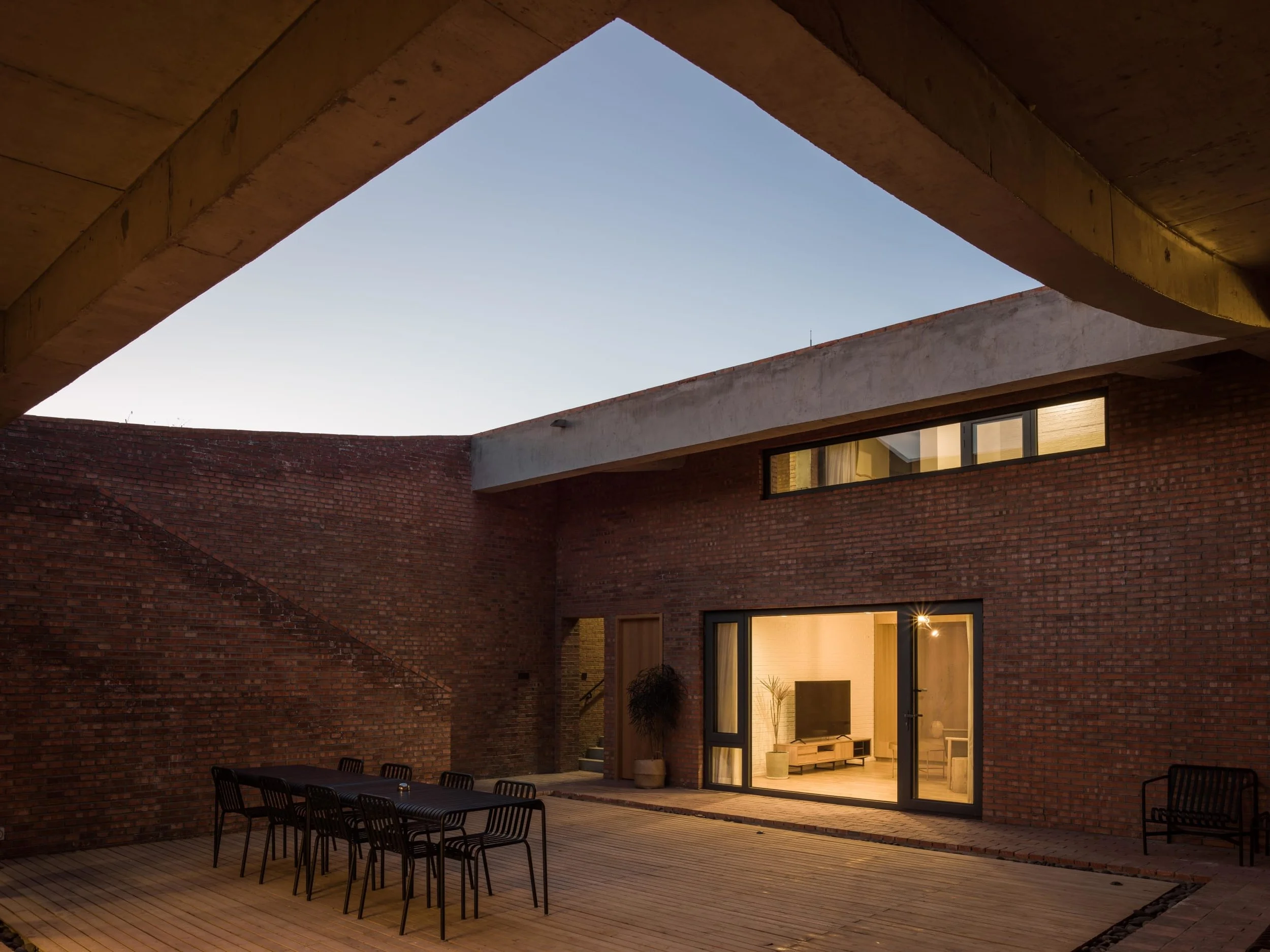 wee-studio-zhu-yumeng-sun-haiting-zhan-yuan-courtyard-house-for-gazing (19).jpg