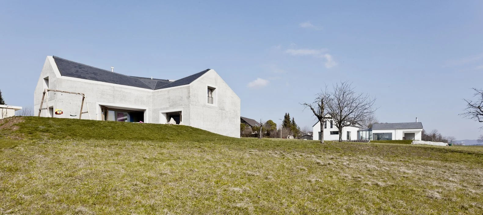 KREN_Architektur_Trovatello_SüdFassade.jpg