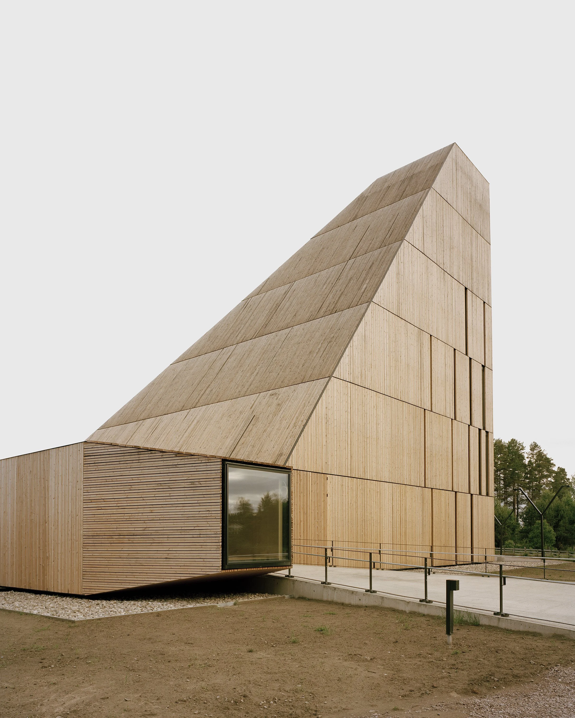 espen-surnevik-vler-kirke-08.jpg