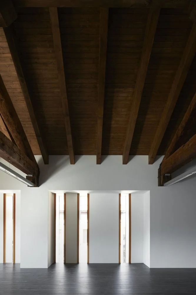 5061003228ba0d78a70001eb_refurbishment-of-the-west-tower-in-huesca-city-hall-acxt_archivo_huesca_int_10-jpg.jpg
