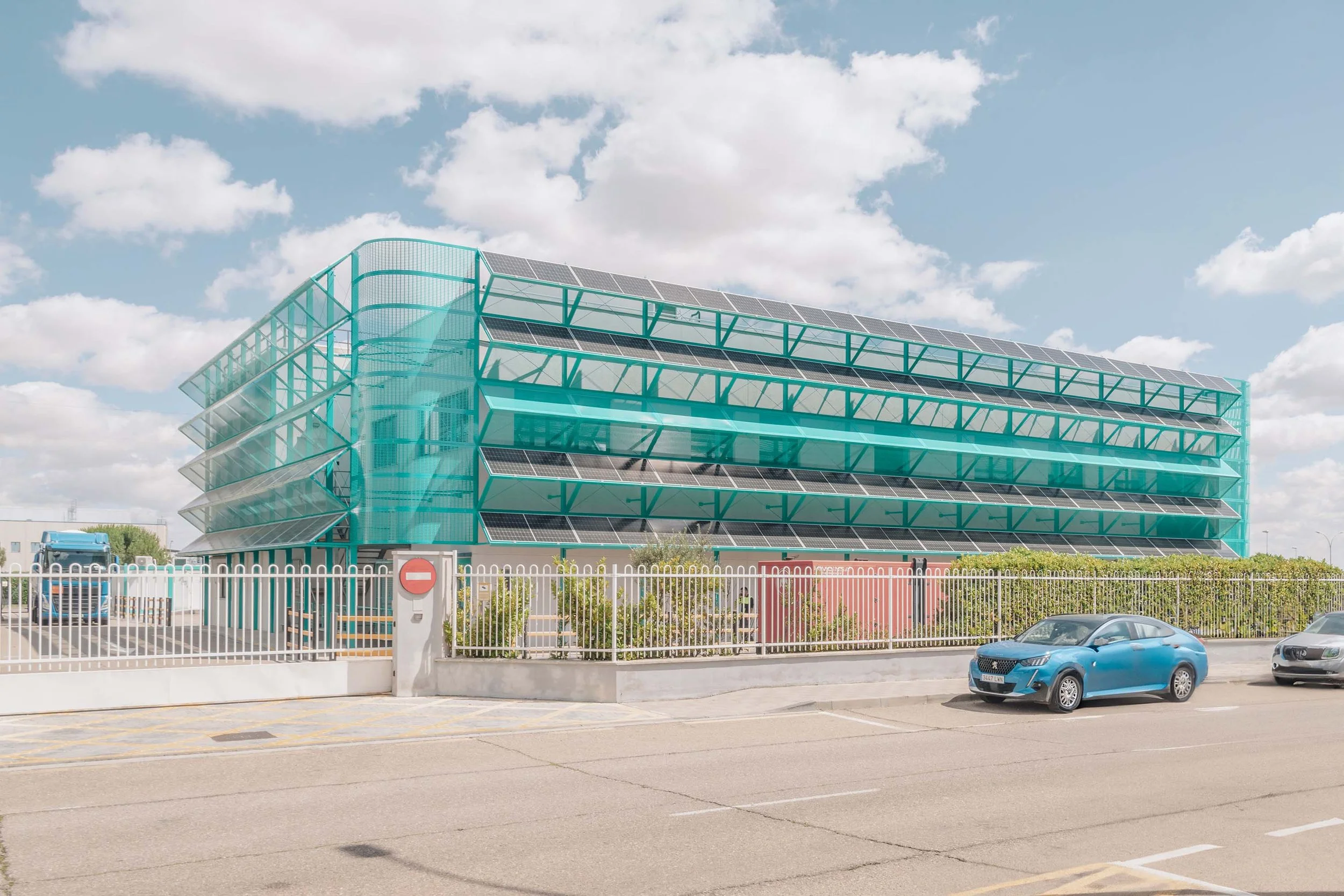 Msd Modular Lab Building Msd Solar Facades By BIAN + MMSL | The Radical Project