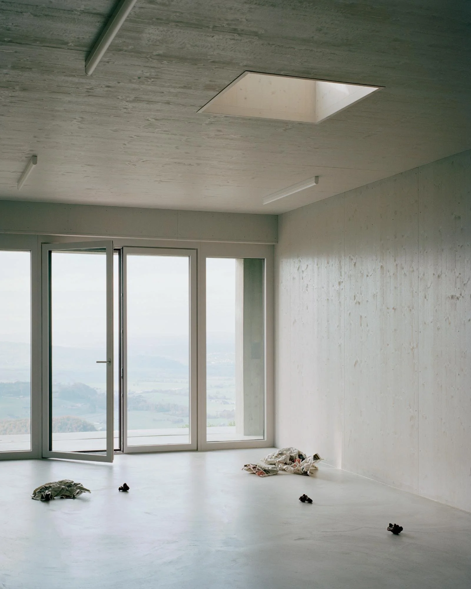 daisy-jacobs-kollektiv-marudo-rory-gardiner-cross-house (5).jpg