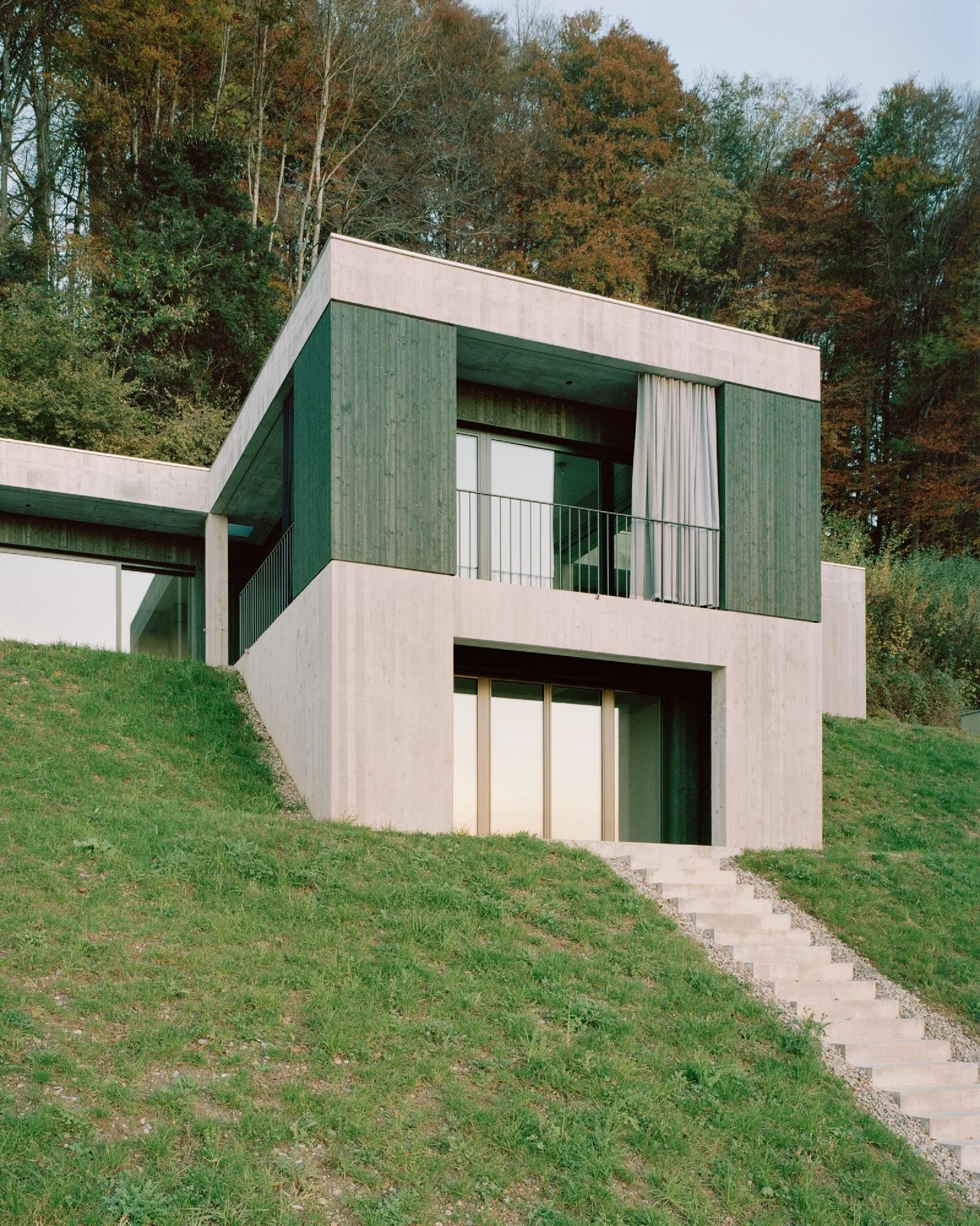 daisy-jacobs-kollektiv-marudo-rory-gardiner-cross-house (11).jpg