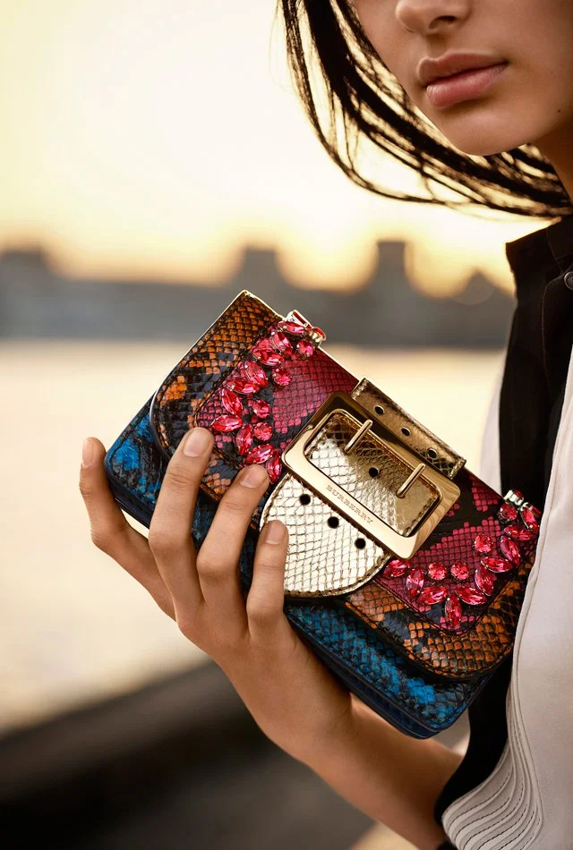 Burberry-Ramadan-inside4.jpeg