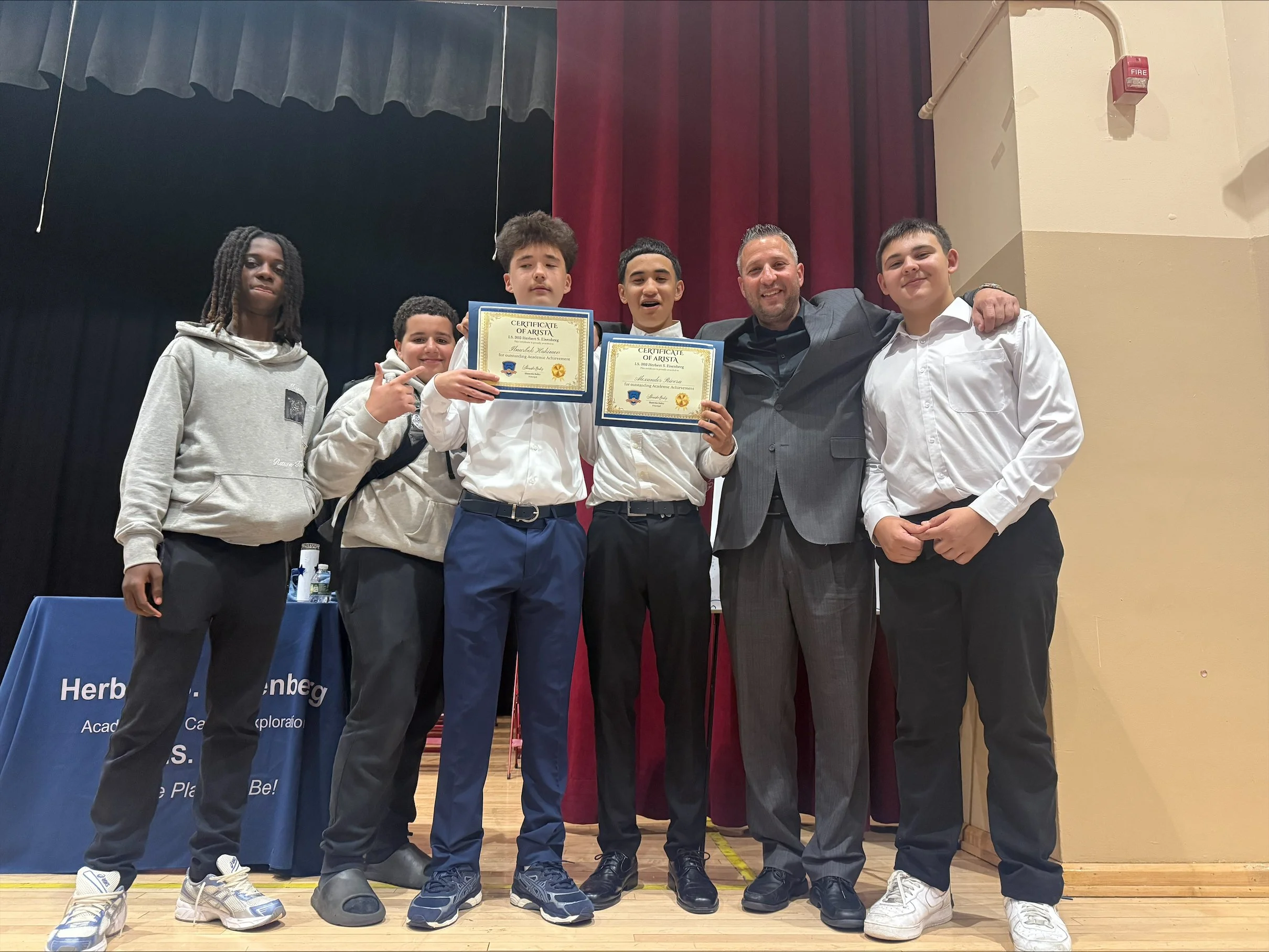 Arista/Archon Junior Honor Society Ceremony 3