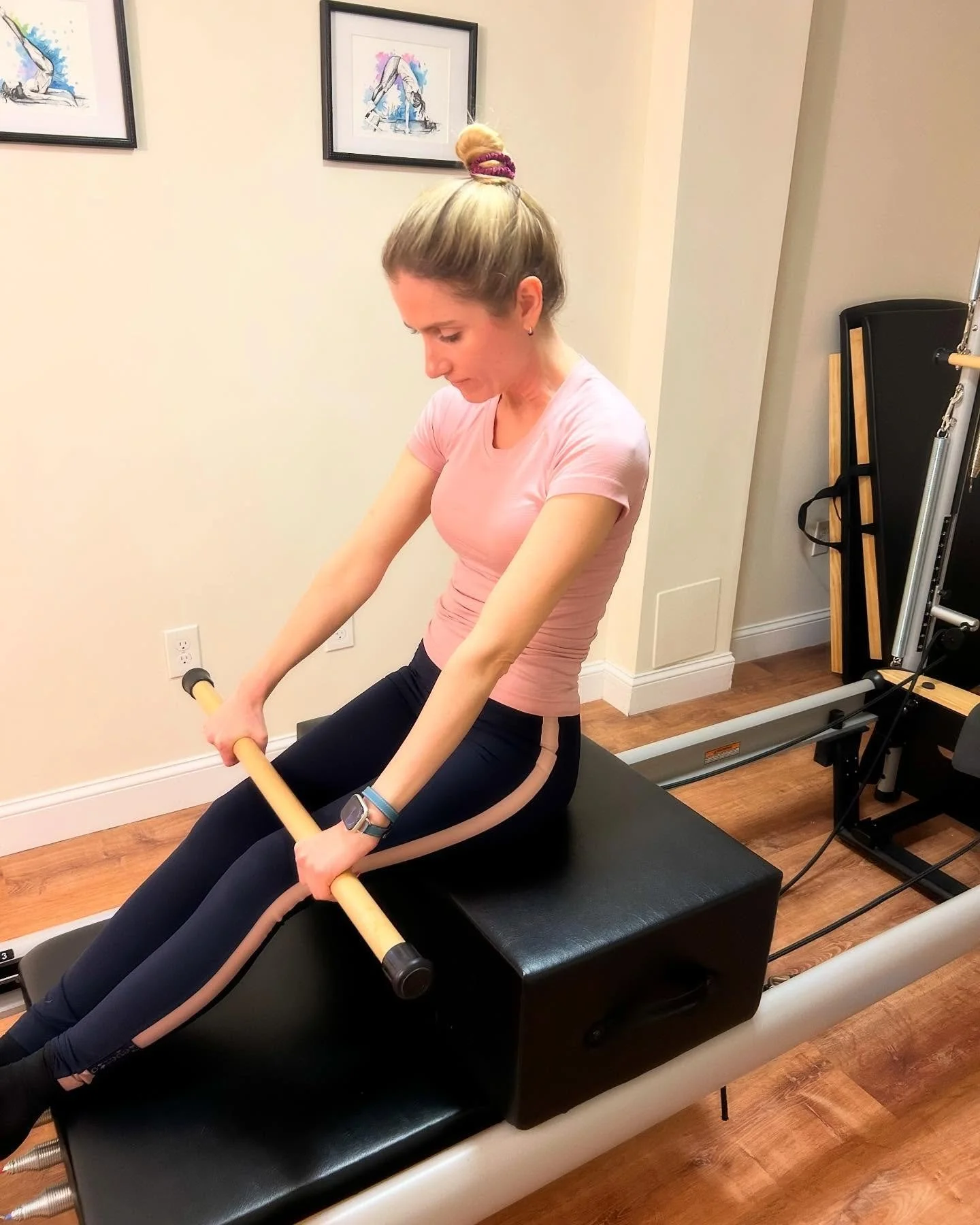 Beautiful work on posture and form with Natalya doing short box series. #shortbox #classicalpilates #form #posture #healthyspine #corestrength #flexibility #get-strong #pilatesforlife #pilatesreformer #newtonma #pilatesstudio #pilatesandmind #pilates