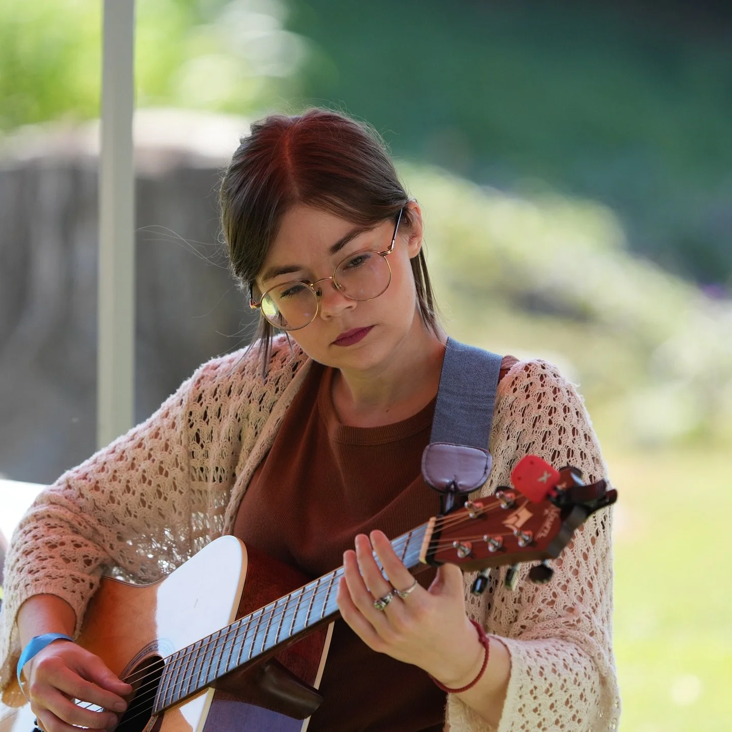 The best little weekend get away with one of my favorite travel buddies!! I had so much fun performing at Pinhoti Fest, thank you @pinhotiexperience for having me!!
Getting to perform with and listen to some amazing musicians was such a treat, and I