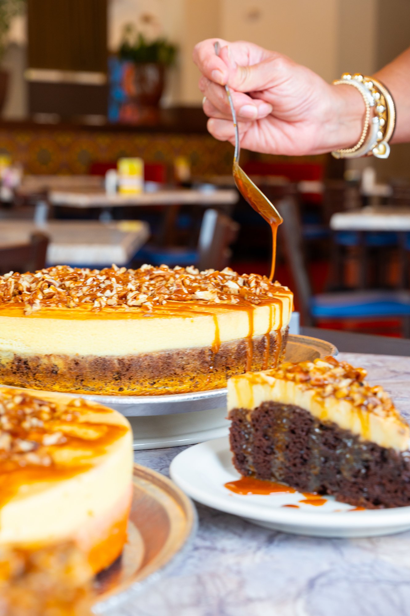 𝑽𝒊𝒐𝒍𝒂’𝒔 Heart 𝑪𝒂𝒌𝒆 – All July! 🍰❤️