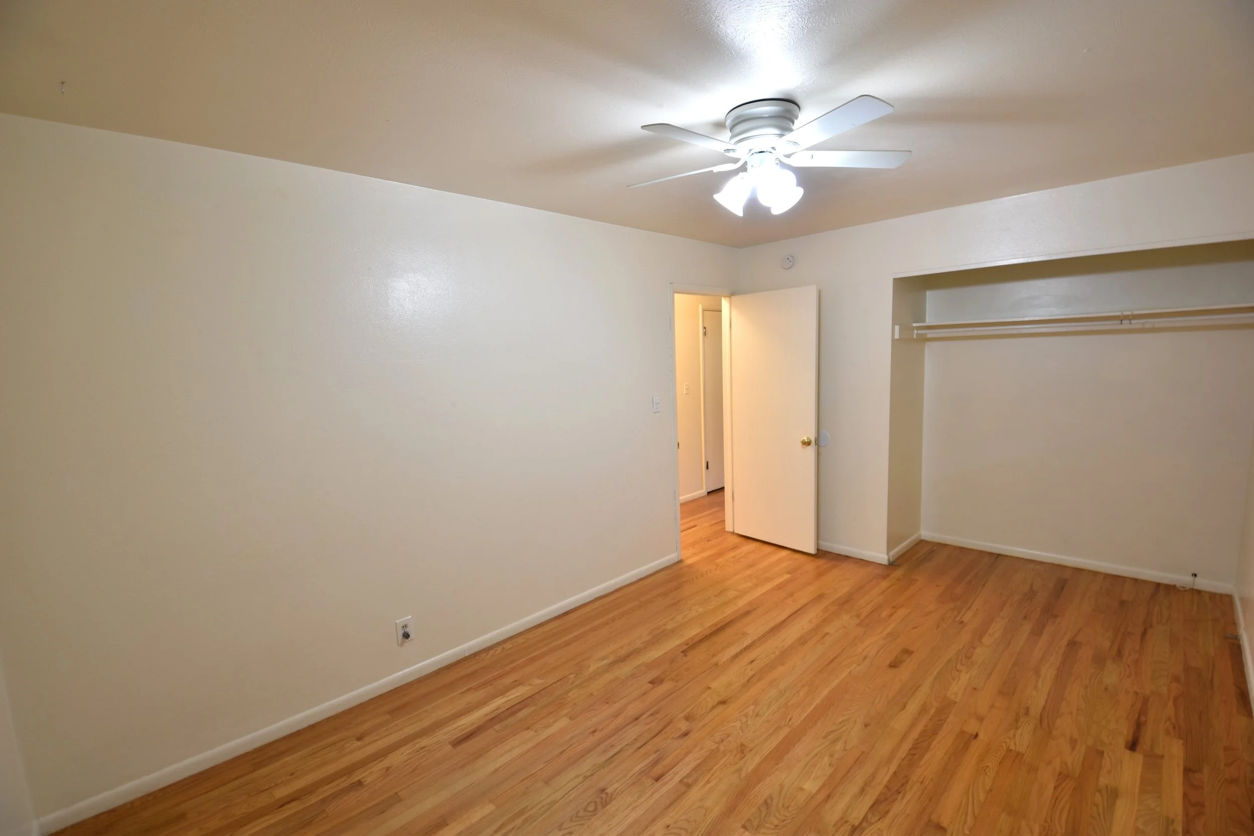 Inca Parkway bedroom and closet