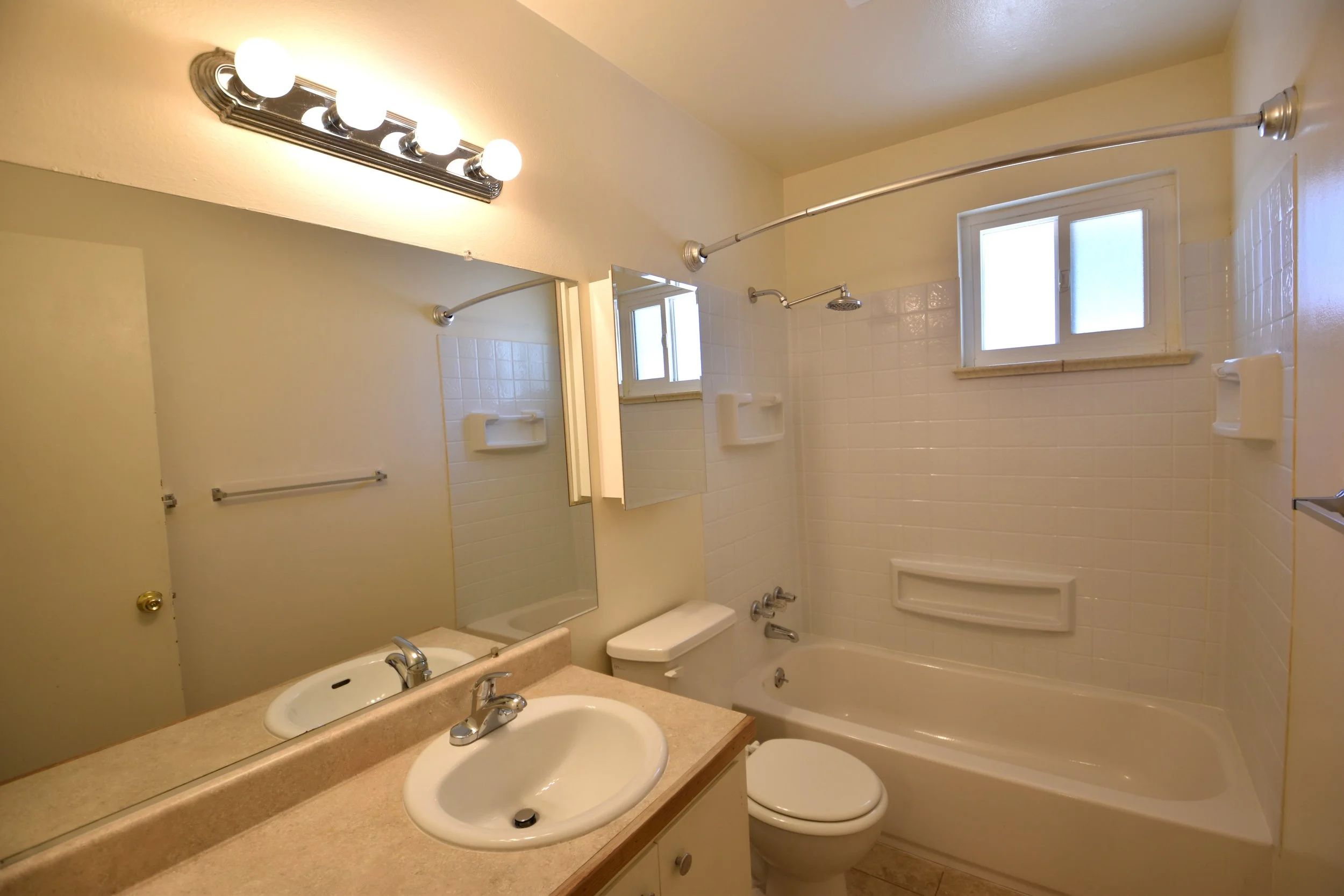 bathroom tub and sink