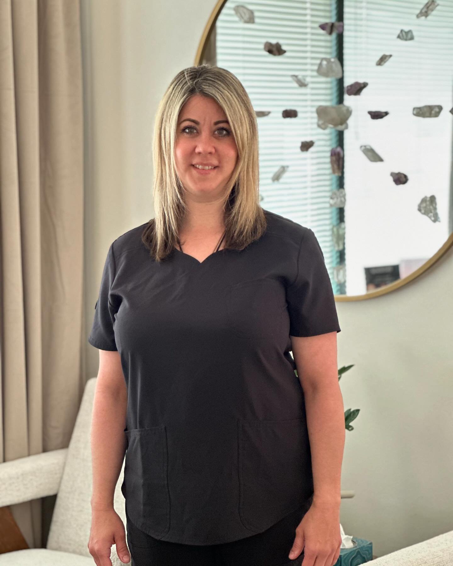 Meet our newest massage therapist Danielle! Danielle has been working in the chiropractic field for the last two years and has prior experience in spas. Danielle specializes in clinical bodywork and energy healing. Book your next massage with Daniell