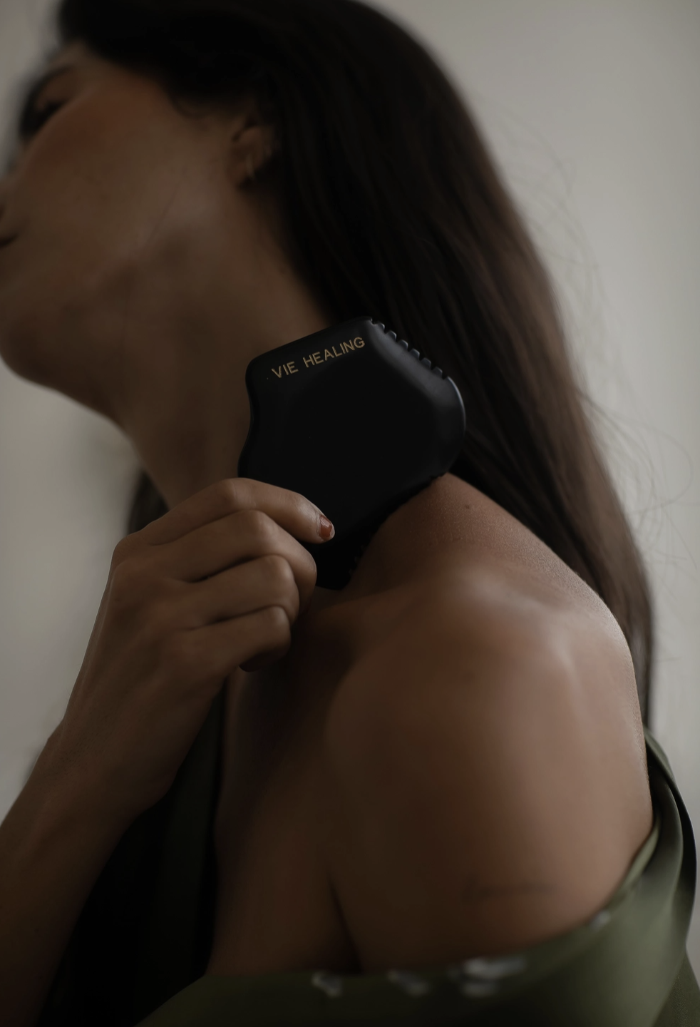 The Bian Stone Gua Sha