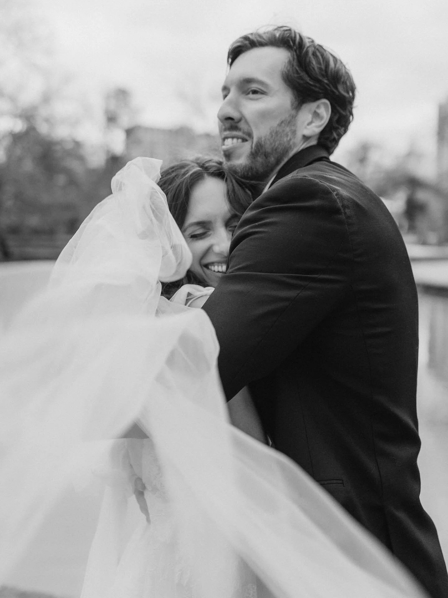 Double posting because it&rsquo;s my favorite person&rsquo;s birthday today!! Which also gives me an excuse to share more of our wedding photos ✨

Andrew is the greatest blessing to me: a man of character and integrity, who also keeps me giggling con