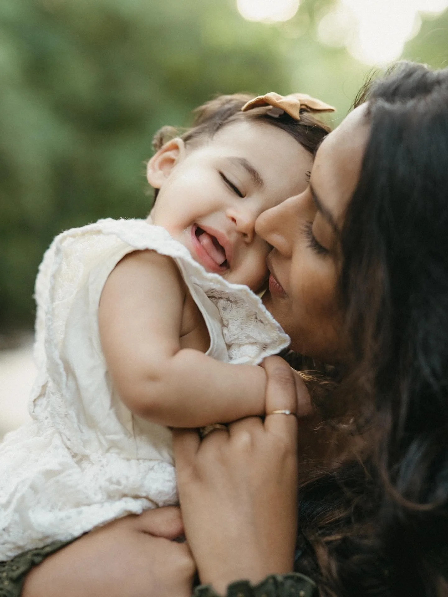 Reminiscing on this playful, cuddly little family shoot from a few weeks back - aren&rsquo;t they beautiful?! 🤍

#familyphotography #atlantafamilyphotographer #documentaryfamilyphotography