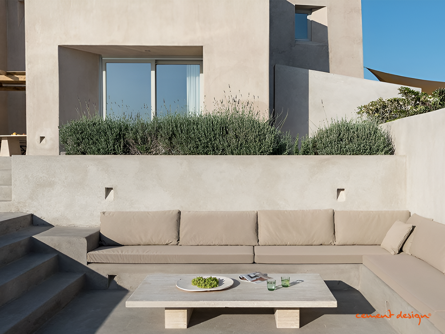 HOW TO CHOOSE THE RIGHT OUTDOOR FLOORING FOR YOUR HOME