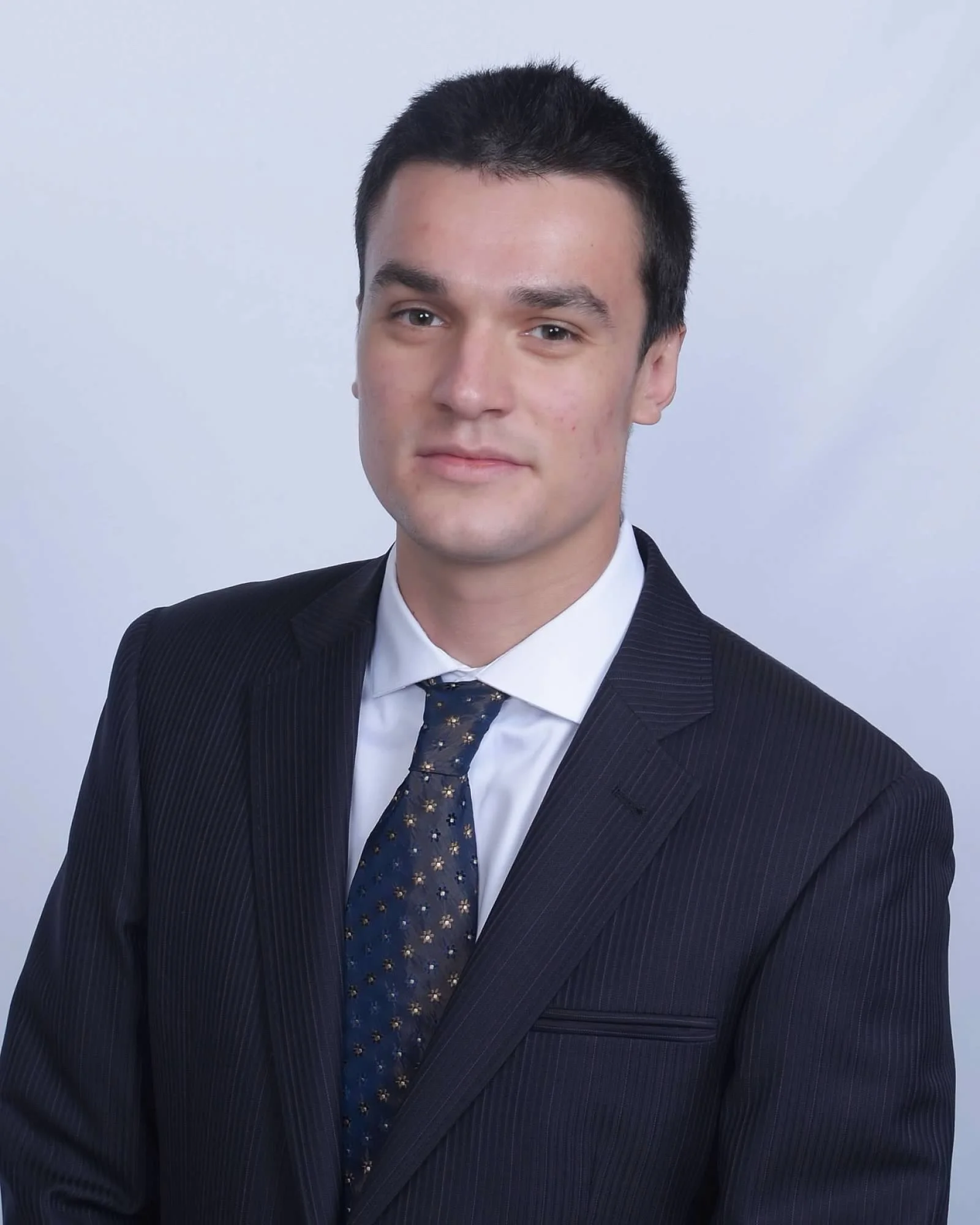 DiSanti- Portrait.jpg