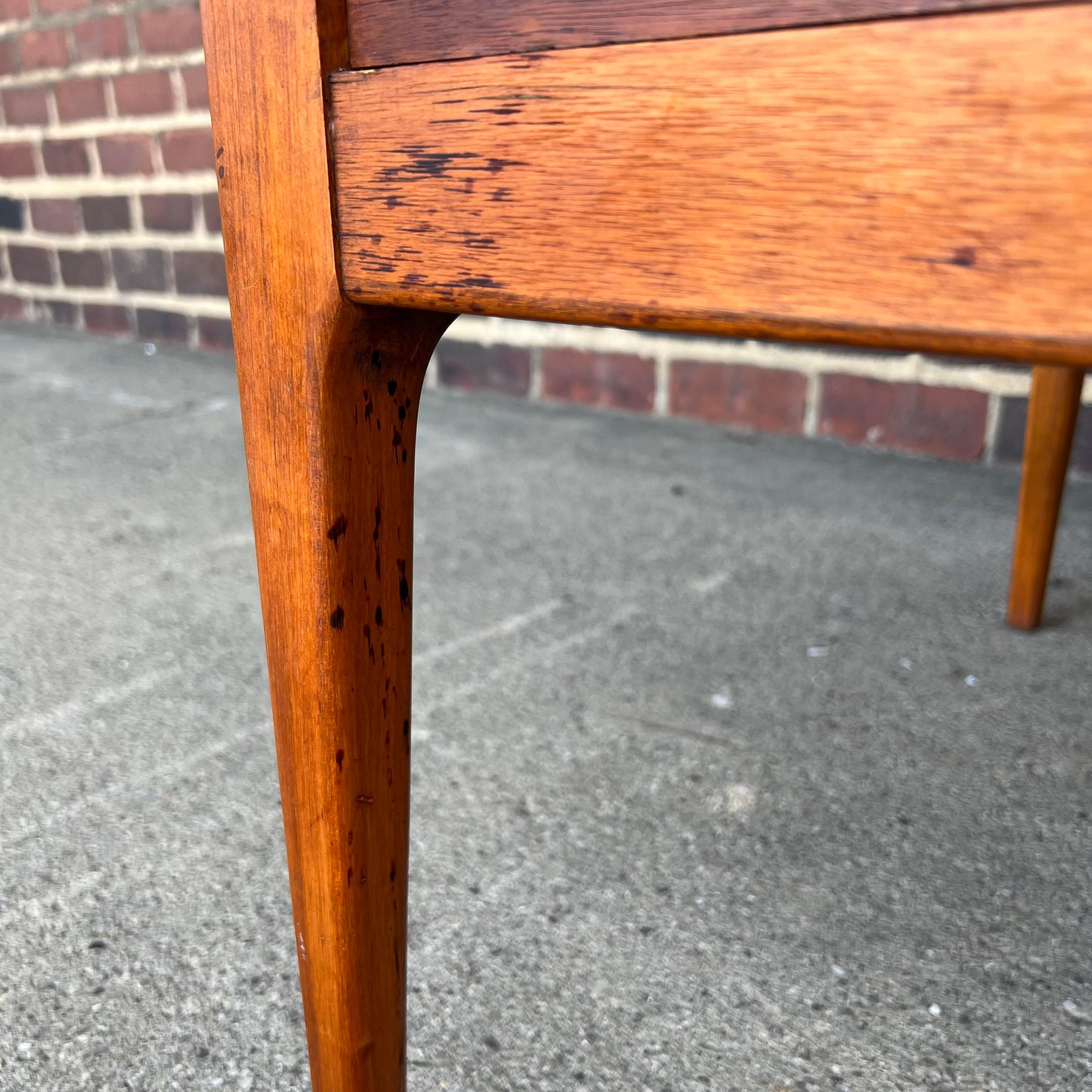 pair-of-mid-century-modern-lane-end-tables-2590.jpeg