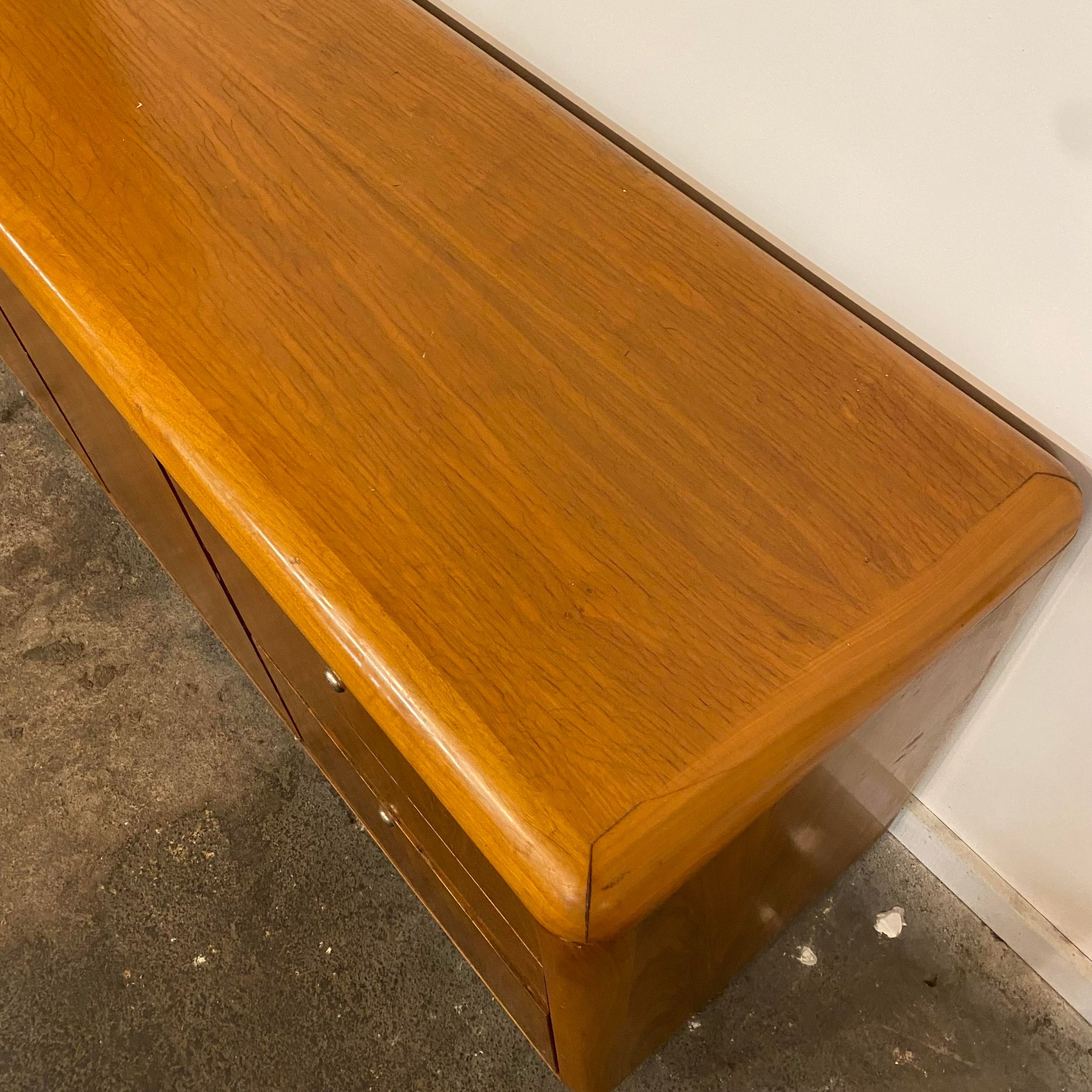 vladimir-kagan-attributed-mid-century-modern-credenza-3447.jpeg